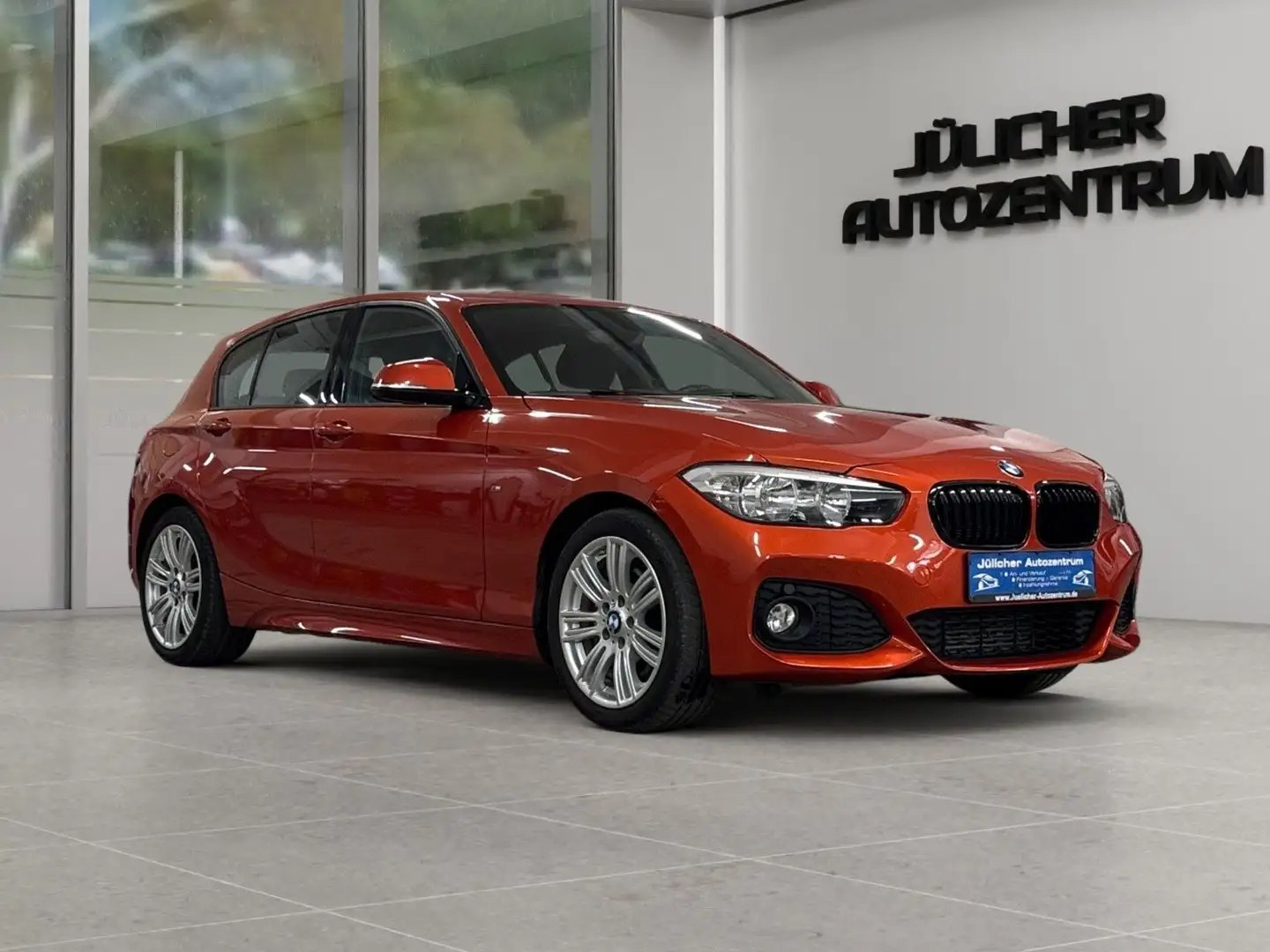 BMW 125 d 5-trg. M Sport Aut., Alcantara, Insp. Neu Portocaliu - 1