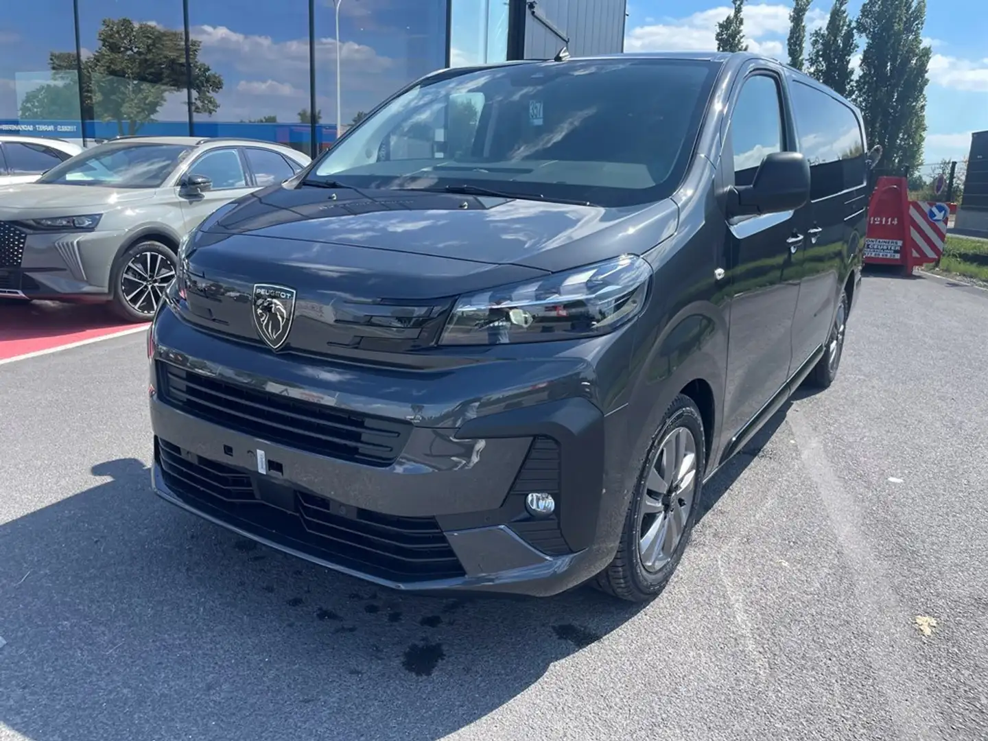 Peugeot Expert Dubbele Cabine 180PK *LEDER* Zwart - 1