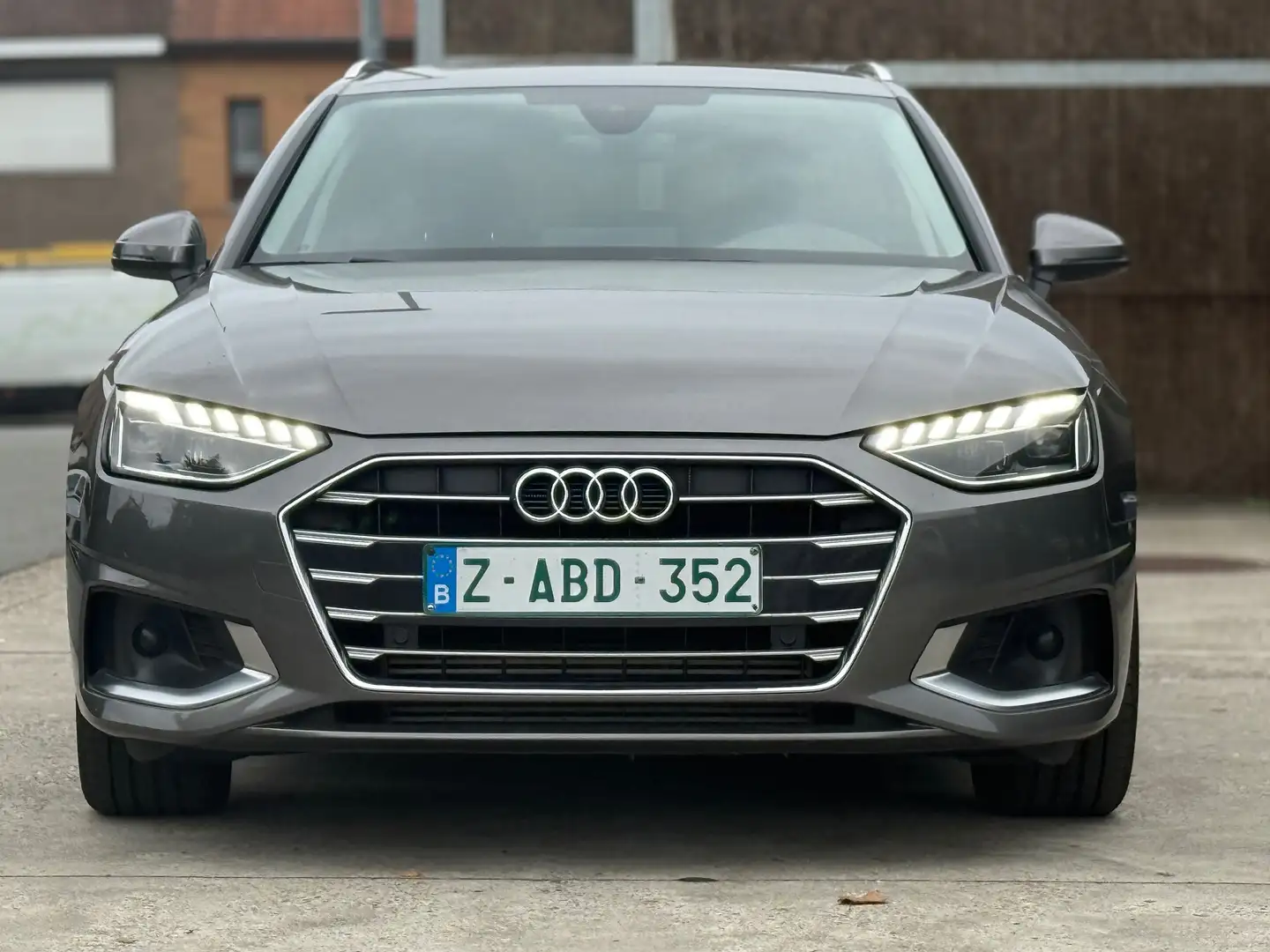 Audi A4 2.0 35 TFSI Sport-Leder-Xenon-Navi-Cruise-2021 Grijs - 2