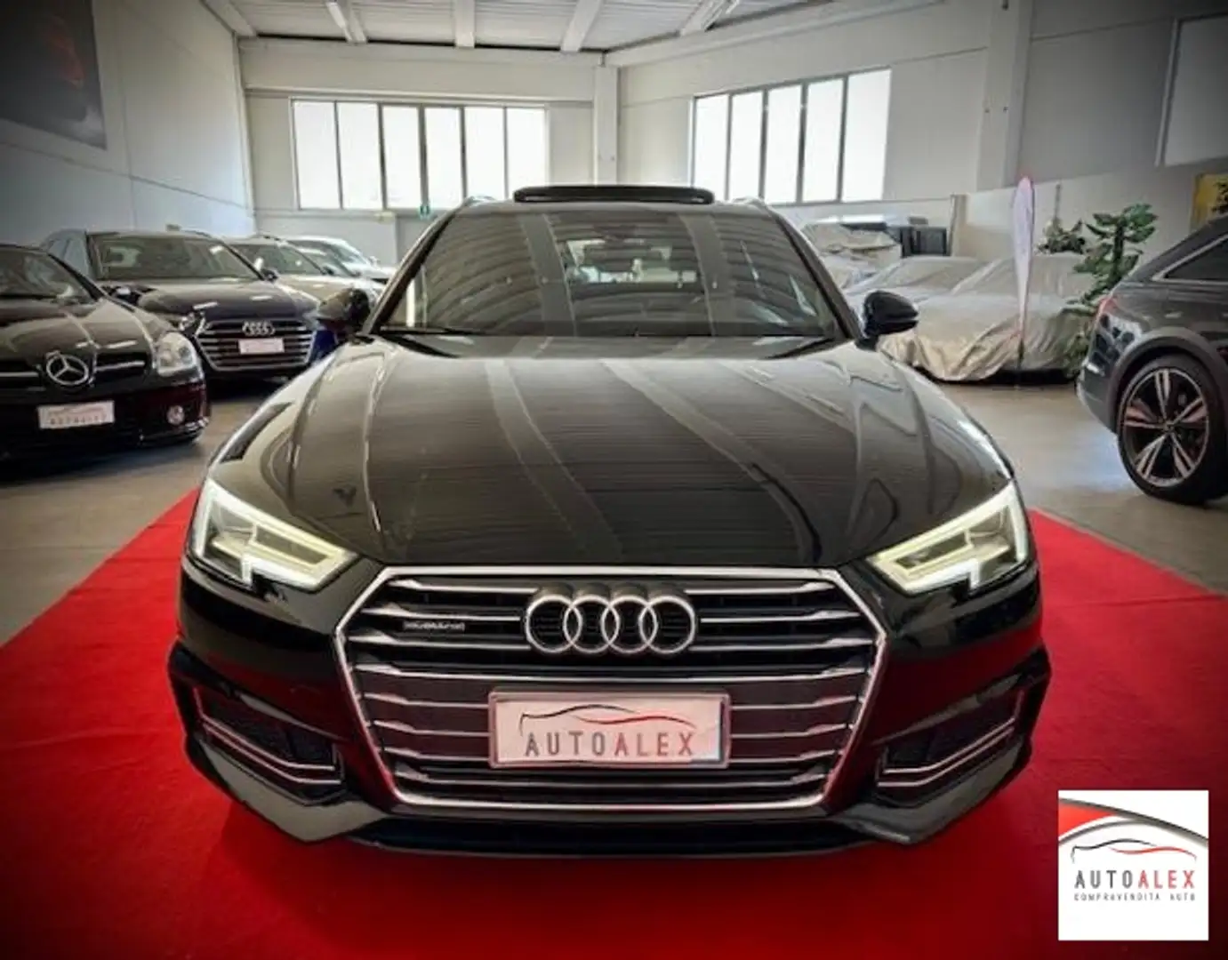 Audi A4 Avant 3.0 tdi quattro 272cv tiptronic S-LINE Zwart - 2