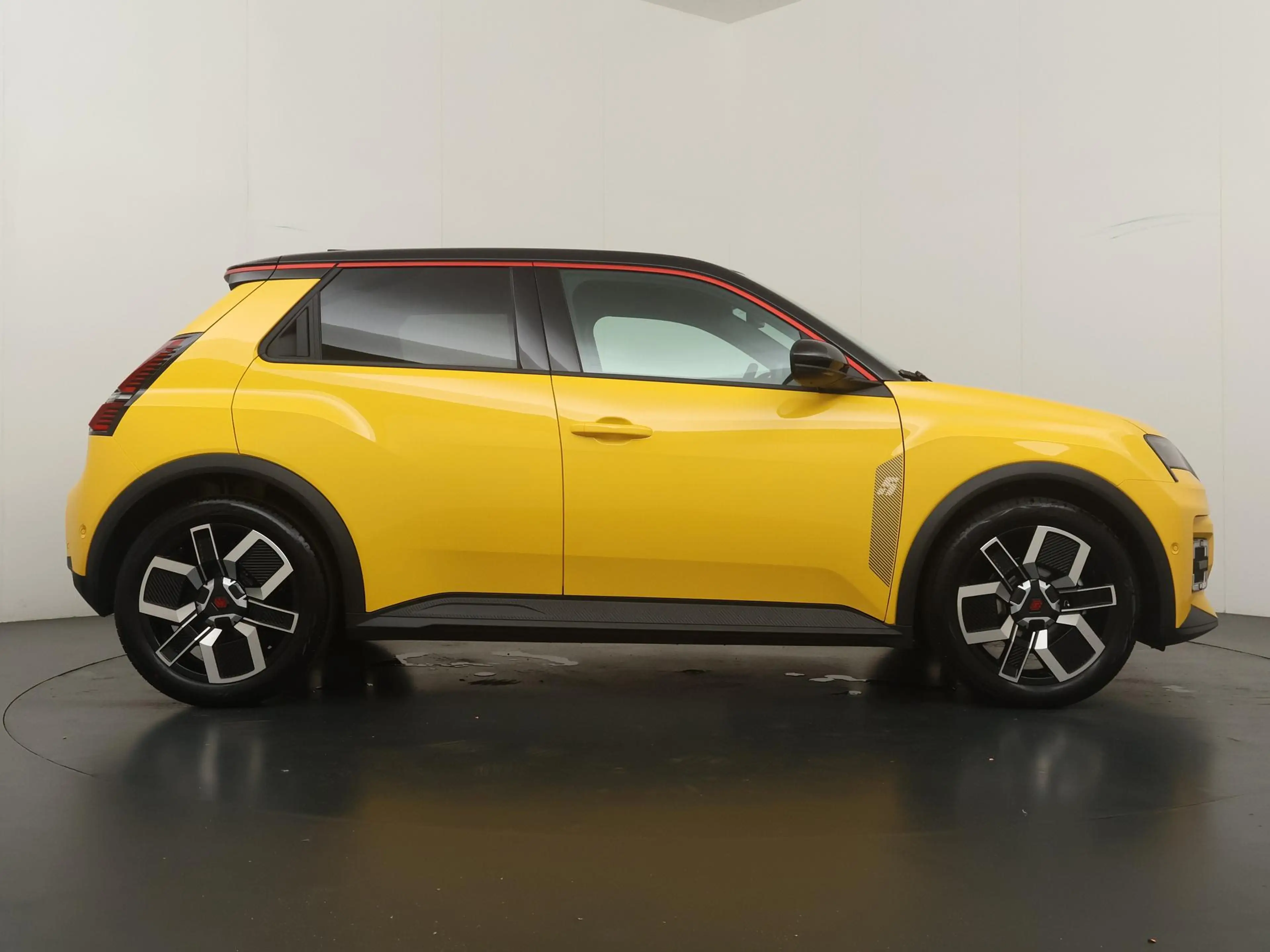 Renault R 5 techno 150 pk comfort range | pack advanced drivin — photo 6