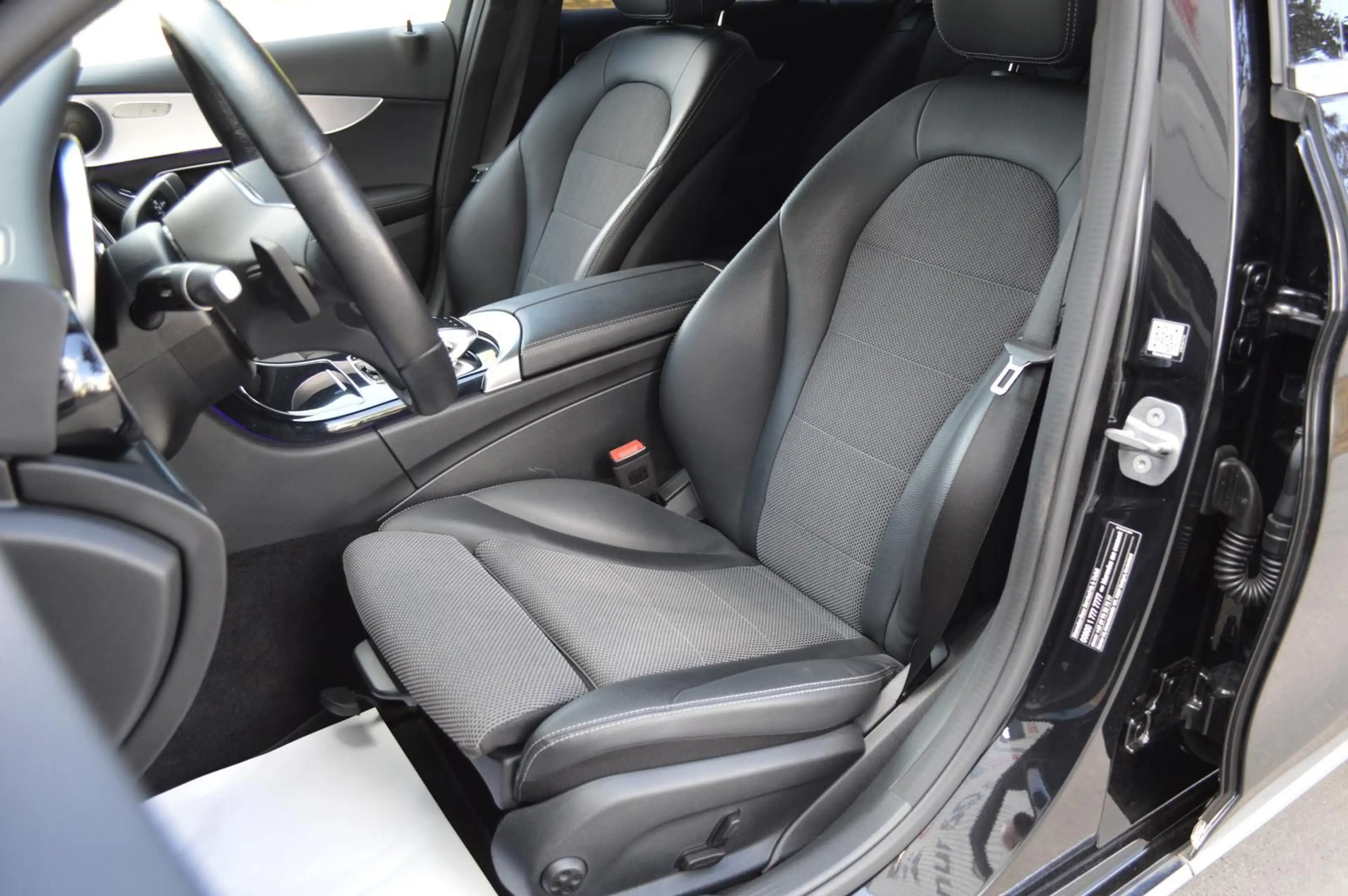 Mercedes-Benz C 220 4Matic*Multibeam*Kamera*Navi*Carplay* — photo 12