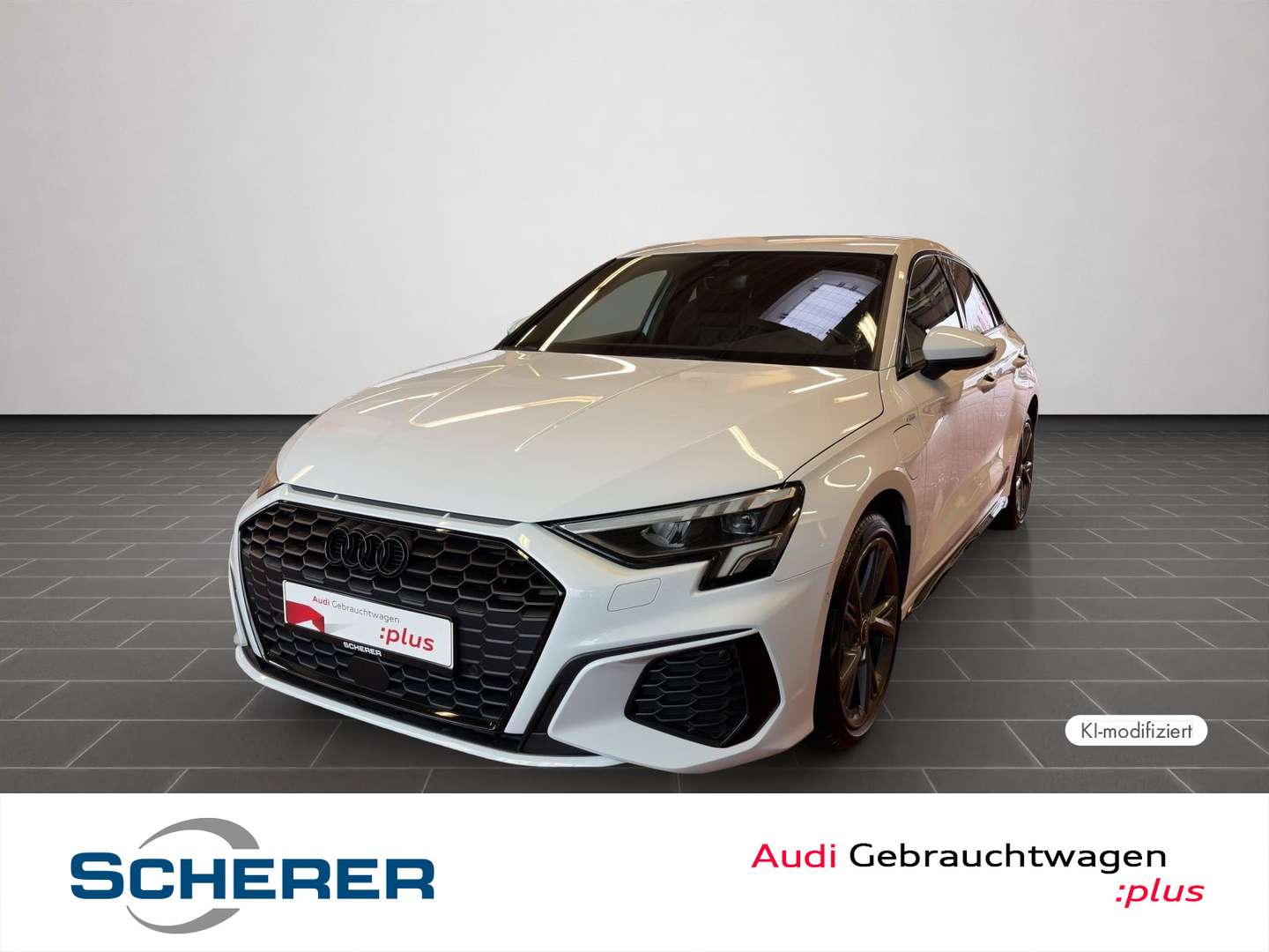 Audi A3 nuo 468 €/ mėn Benzinas/Elektra 2022m. Sedanas Automatinė