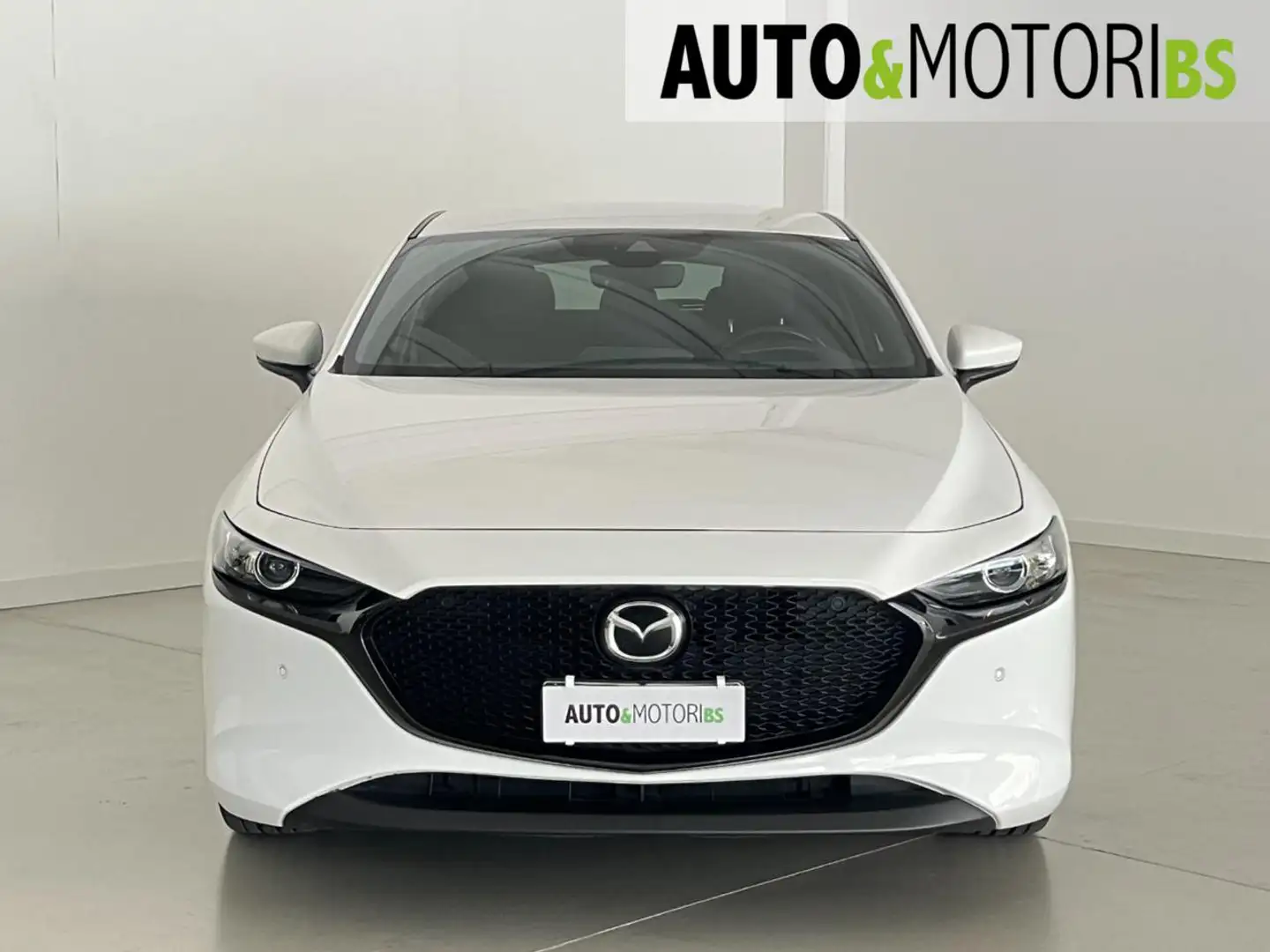Mazda 3 2.0L Skyactiv-G M-Hybrid Exceed Blanc - 2