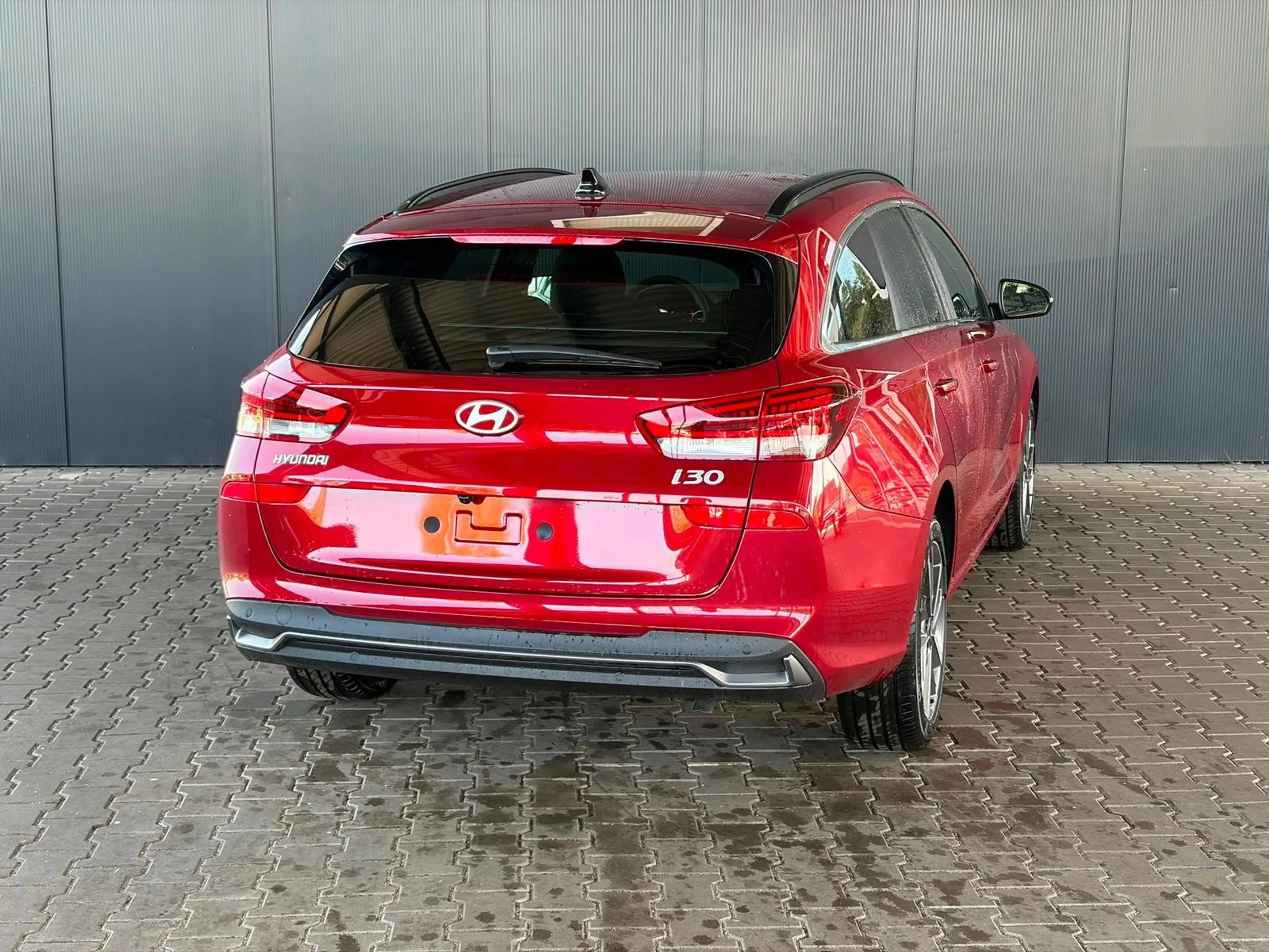 Hyundai i30 Kombi Comfort Plus 1.0 T-GDI DCT Navi/ Totwinkel A — photo 3