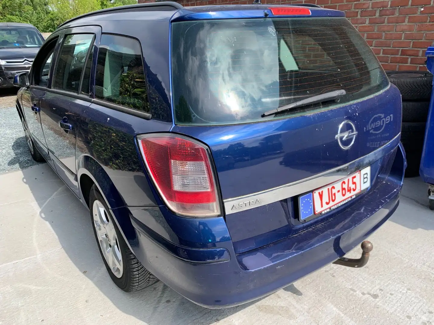 Opel Astra Caravan Club - 2