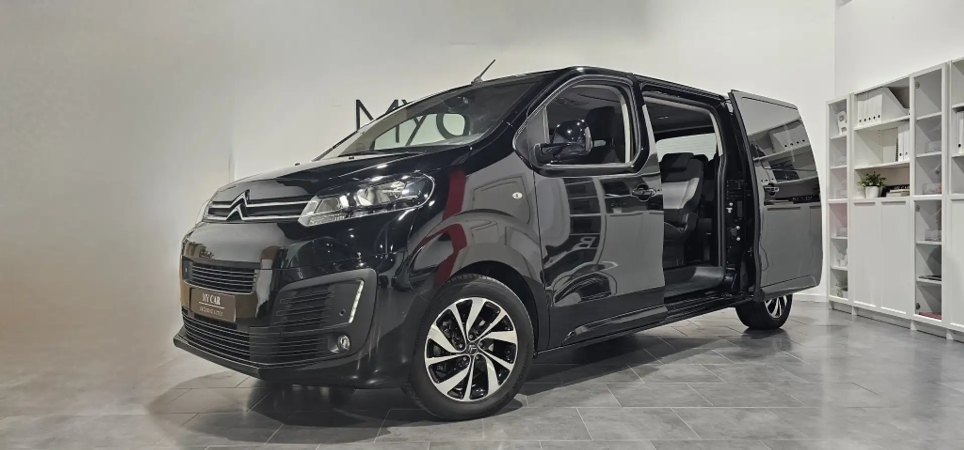 Citroen Spacetourer BlueHDI S&S M Shine 140 Noir - 2
