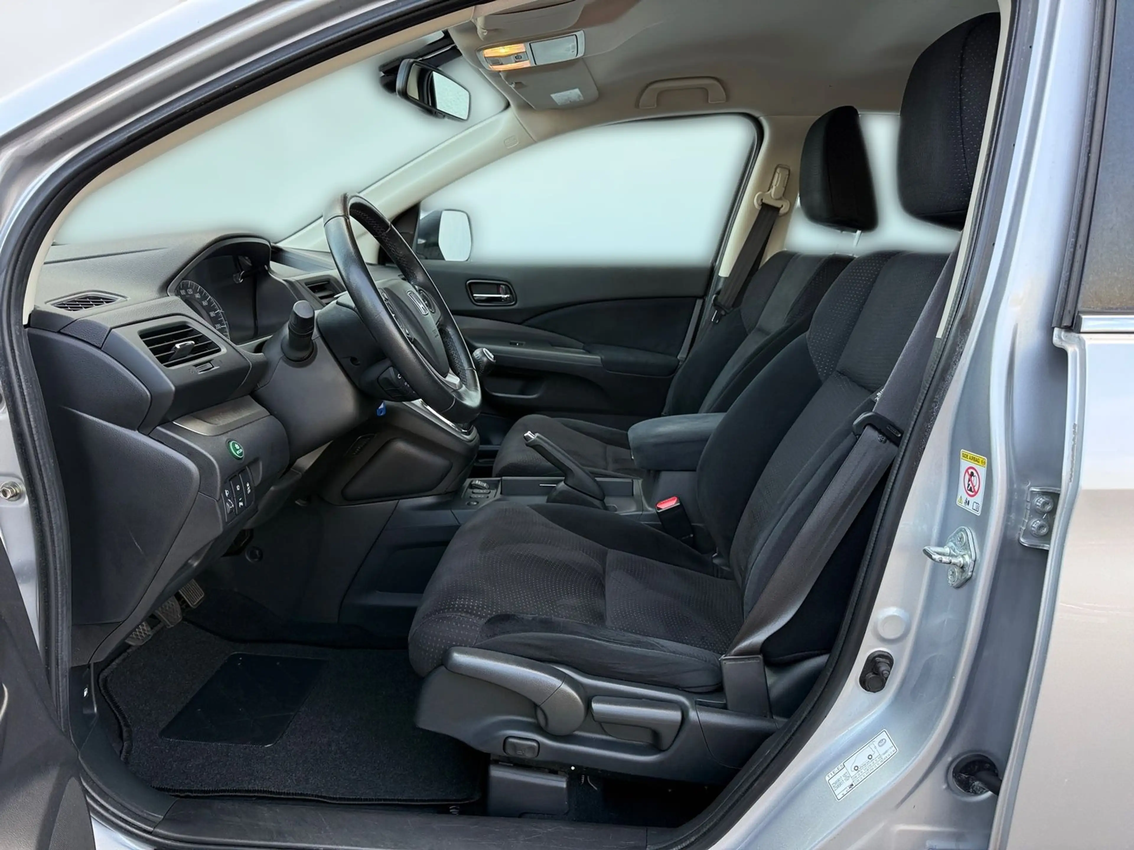 Honda CR-V 2.0 Comfort 2WD Kamera Bluetooth Tempomat — photo 10