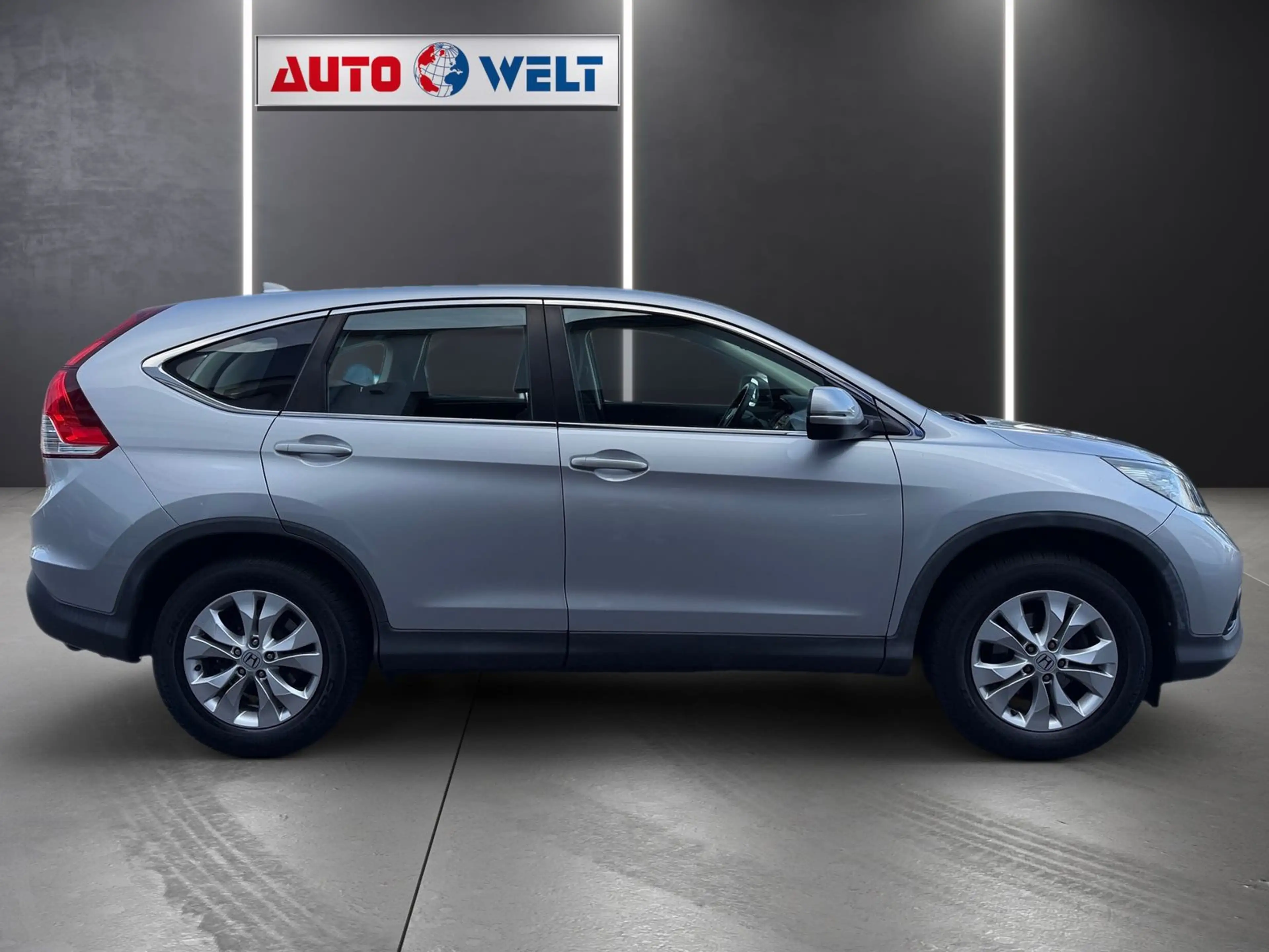 Honda CR-V 2.0 Comfort 2WD Kamera Bluetooth Tempomat — photo 3