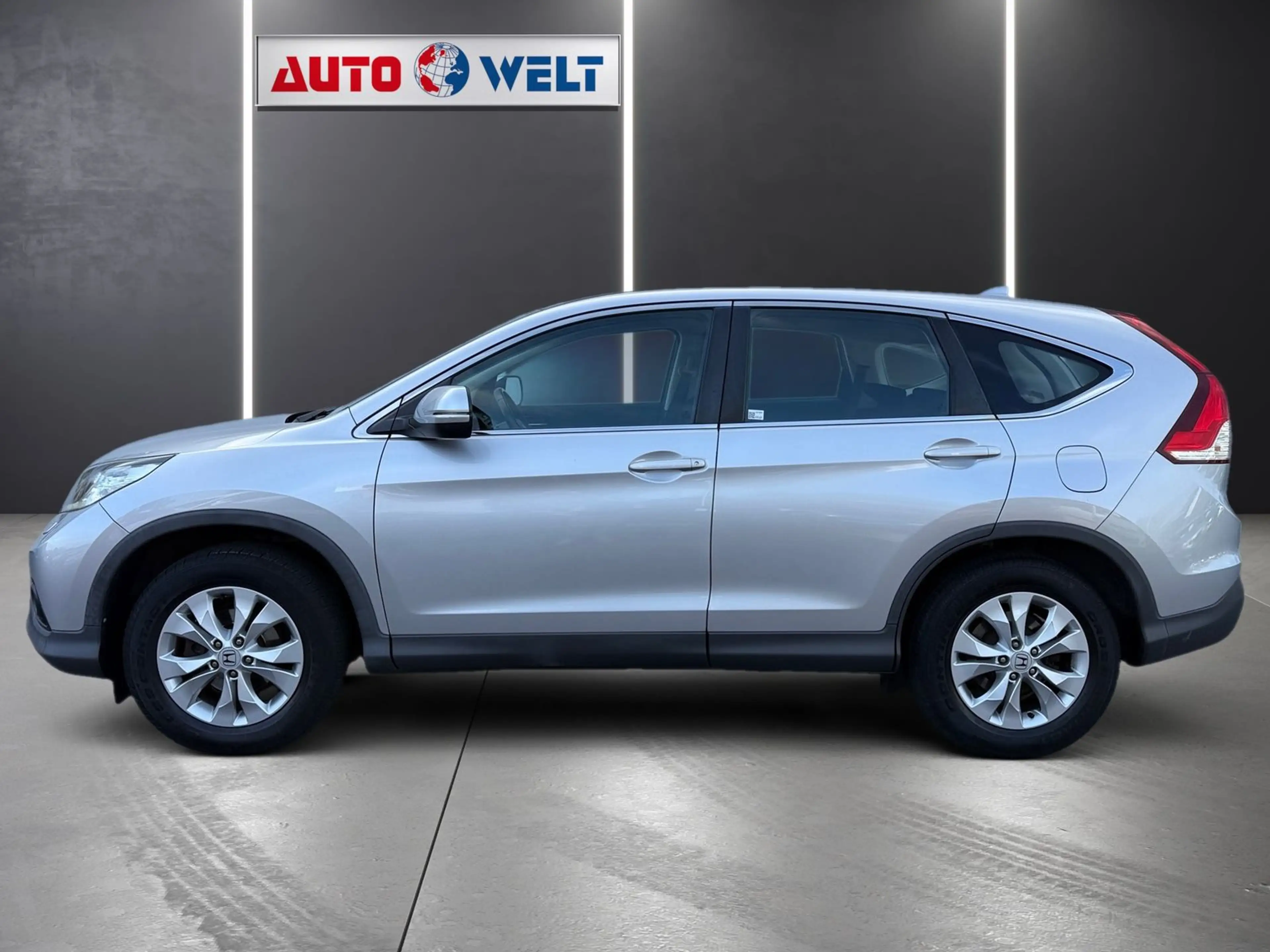 Honda CR-V 2.0 Comfort 2WD Kamera Bluetooth Tempomat — photo 6