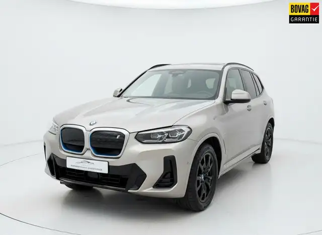 BMW iX3 High Executive 80 kWh - SOH96% - M-Sport - Panoram