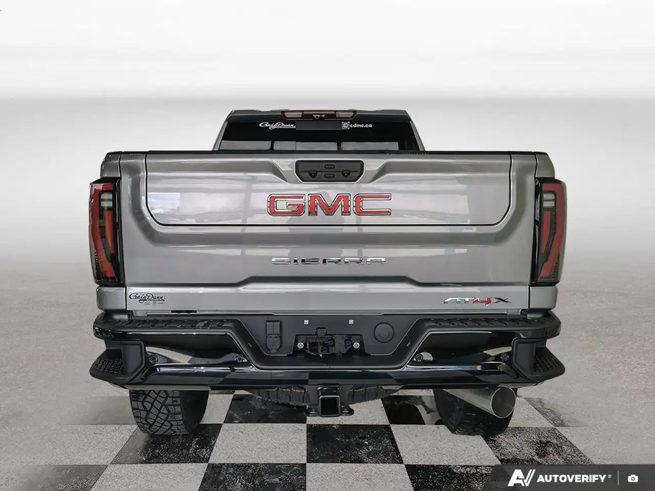 GMC Sierra 2500HD снимка GMC Sierra 2500HD