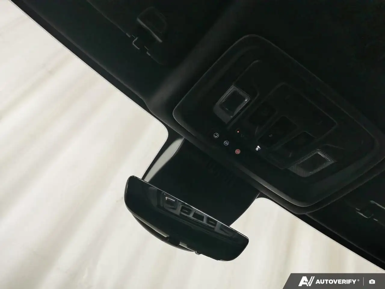 GMC Sierra 2500HD снимка GMC Sierra 2500HD