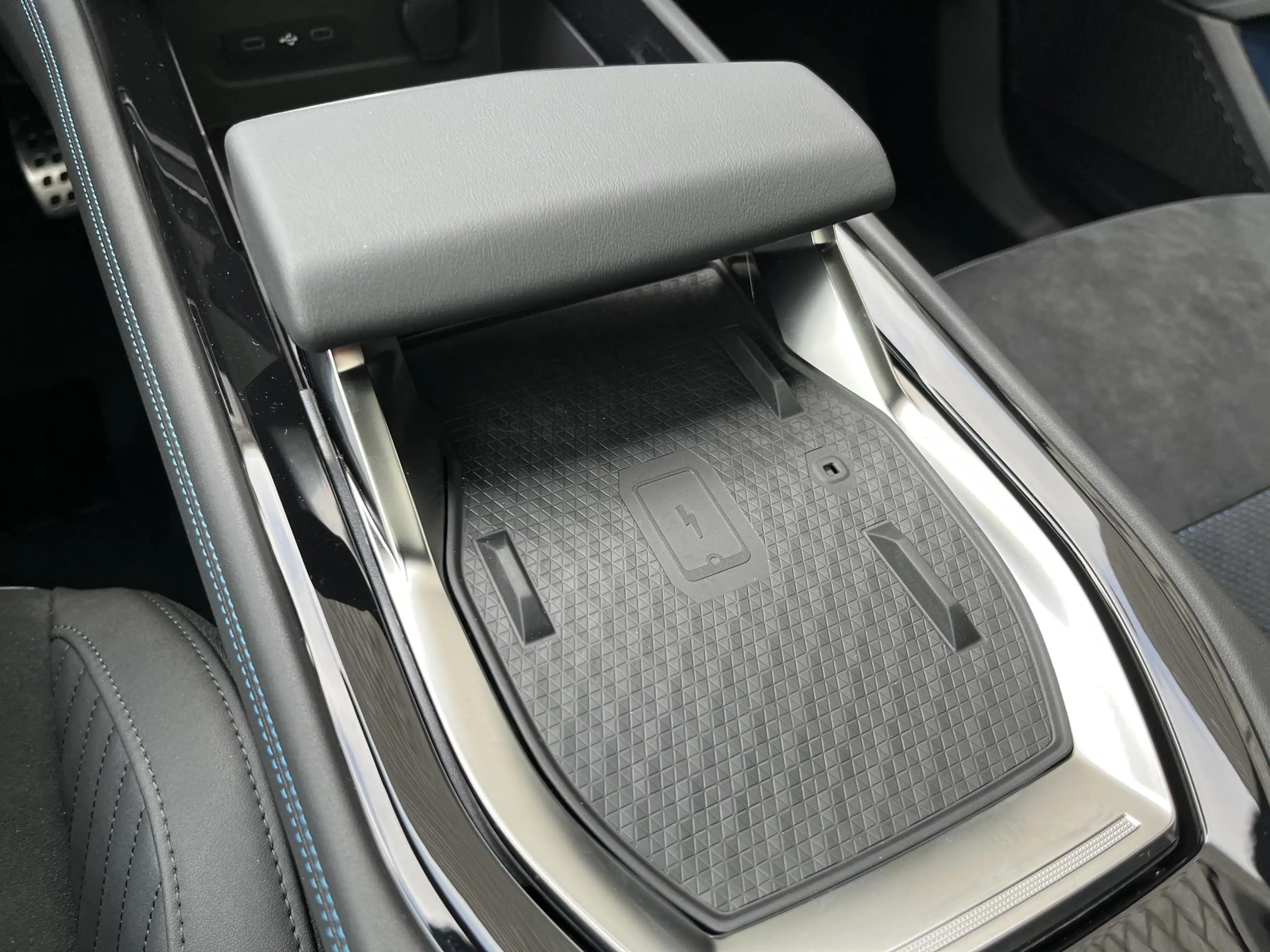 Renault Rafale 1.2 E-Tech Full Hybrid 200 Esprit Alpine | 5 JAAR — photo 48