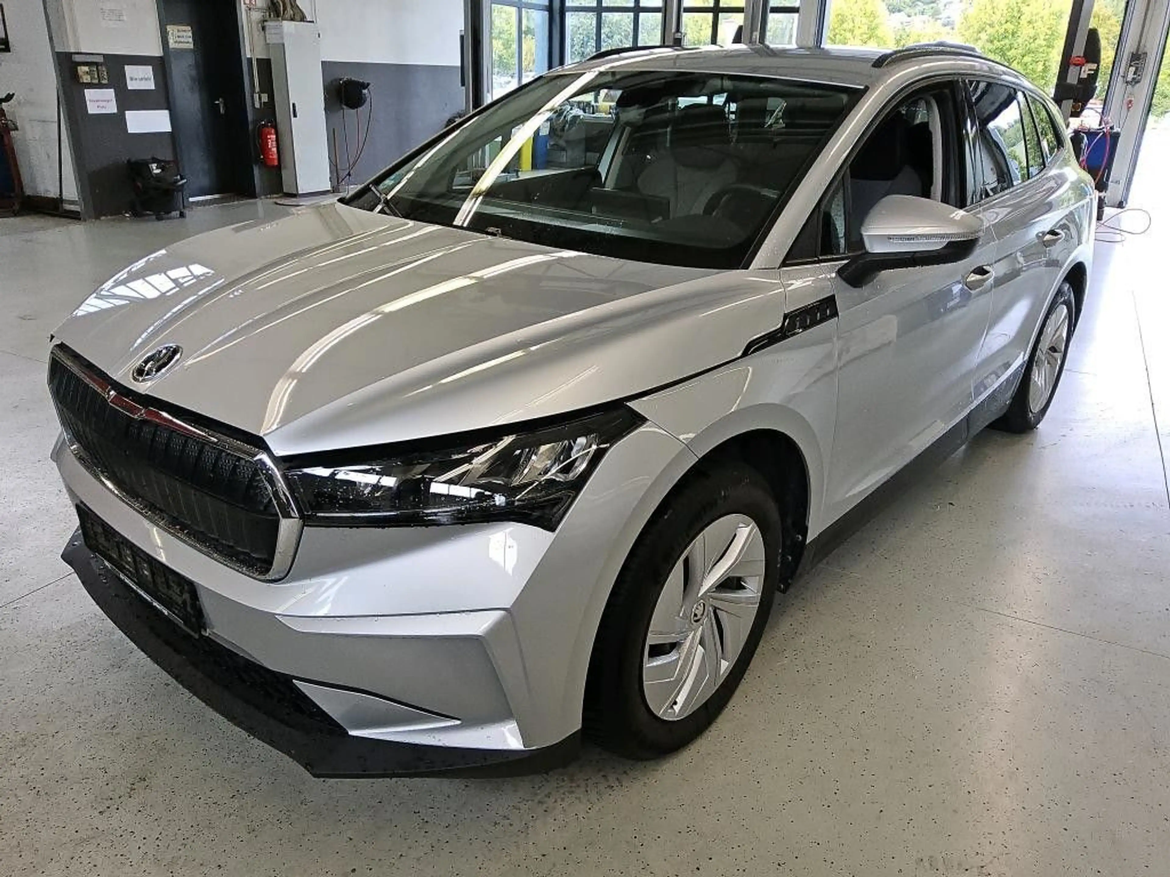 Skoda Enyaq ENYAQ iV 50 — photo 2