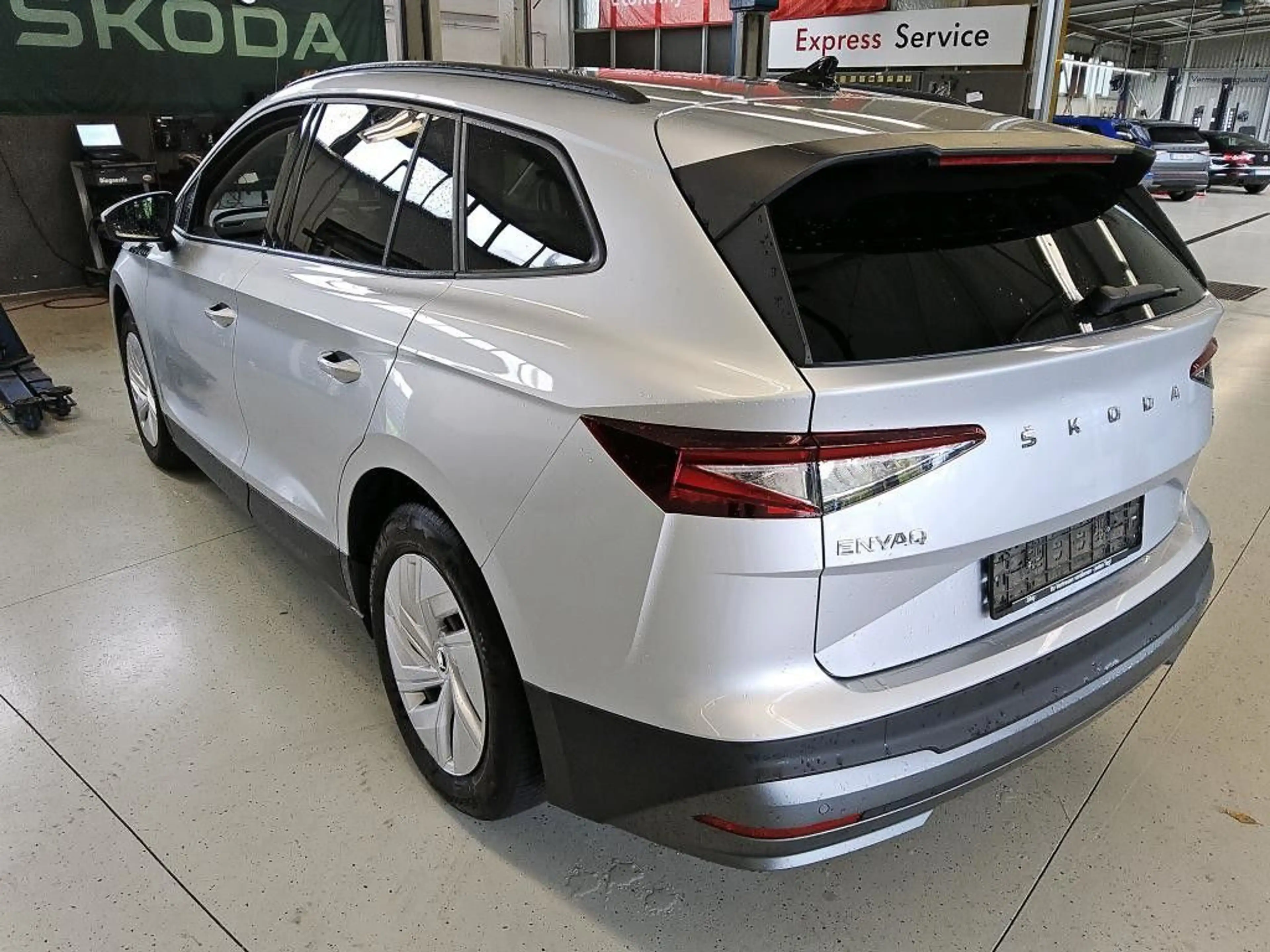Skoda Enyaq ENYAQ iV 50 — photo 4