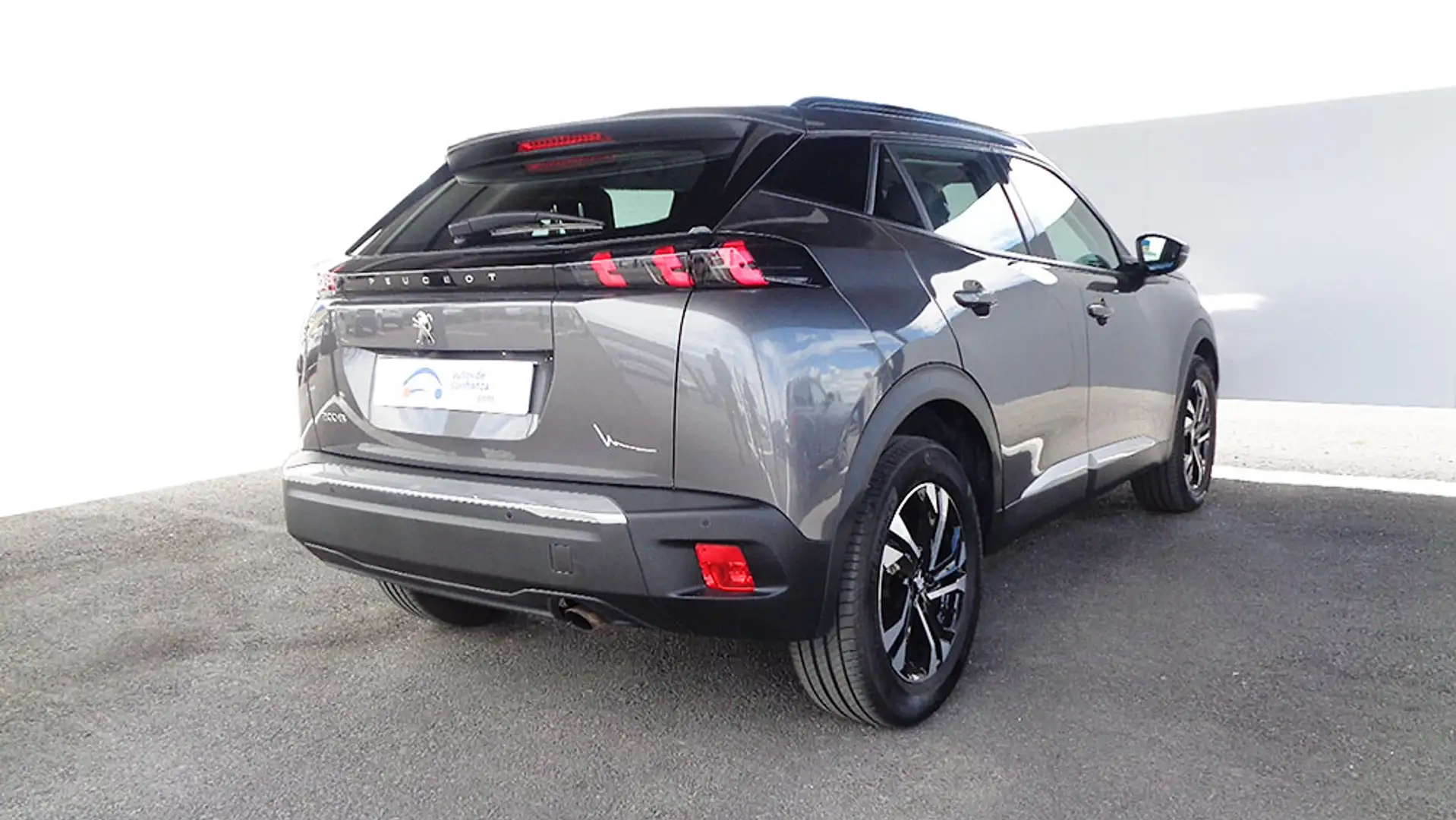 Peugeot 2008 1.2 PureTech S&S Allure 100 - 2