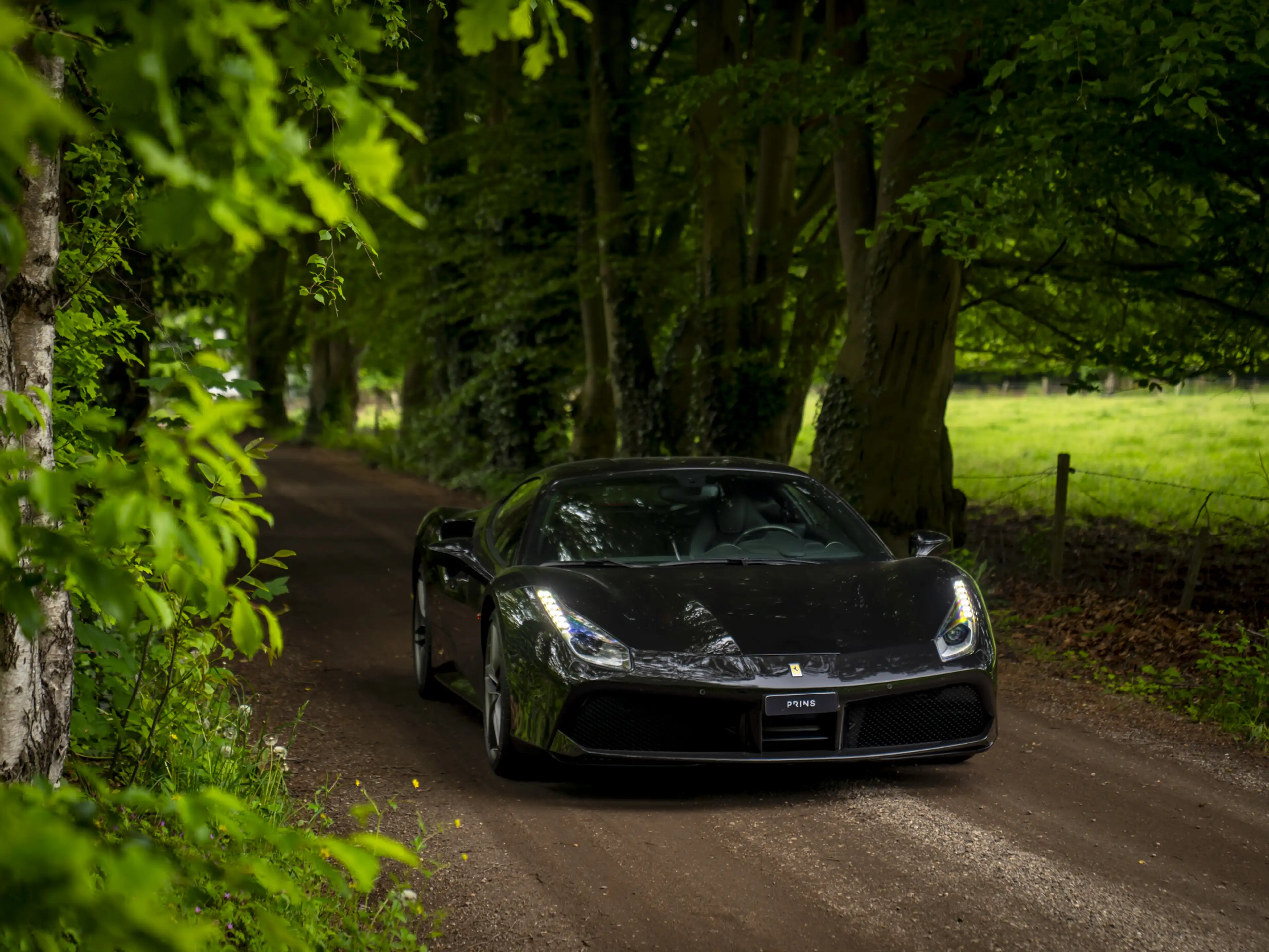 Ferrari 488 3.9 GTB HELE | Veel carbon! | Front-lift | JBL | C — photo 13