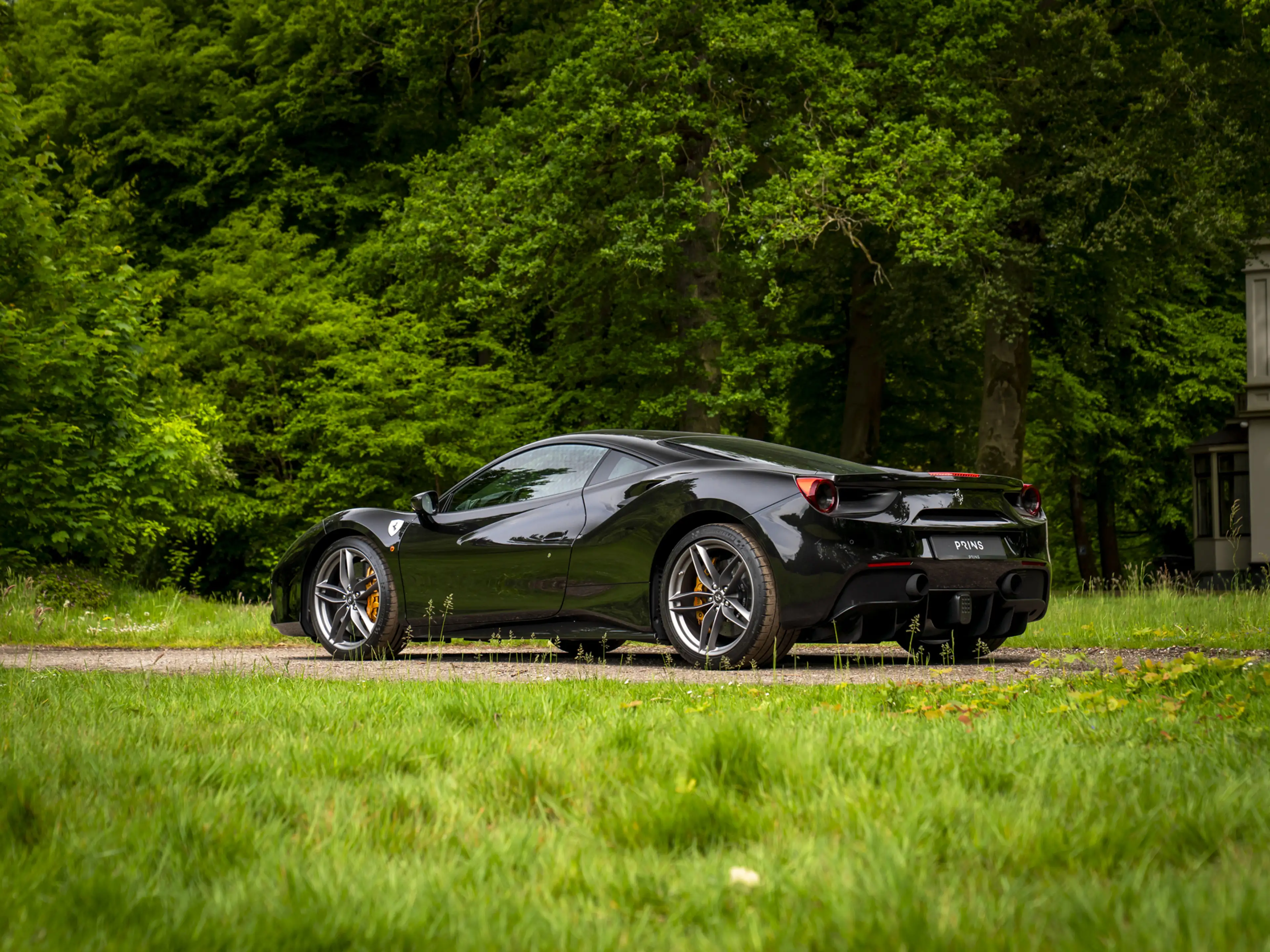 Ferrari 488 3.9 GTB HELE | Veel carbon! | Front-lift | JBL | C — photo 31