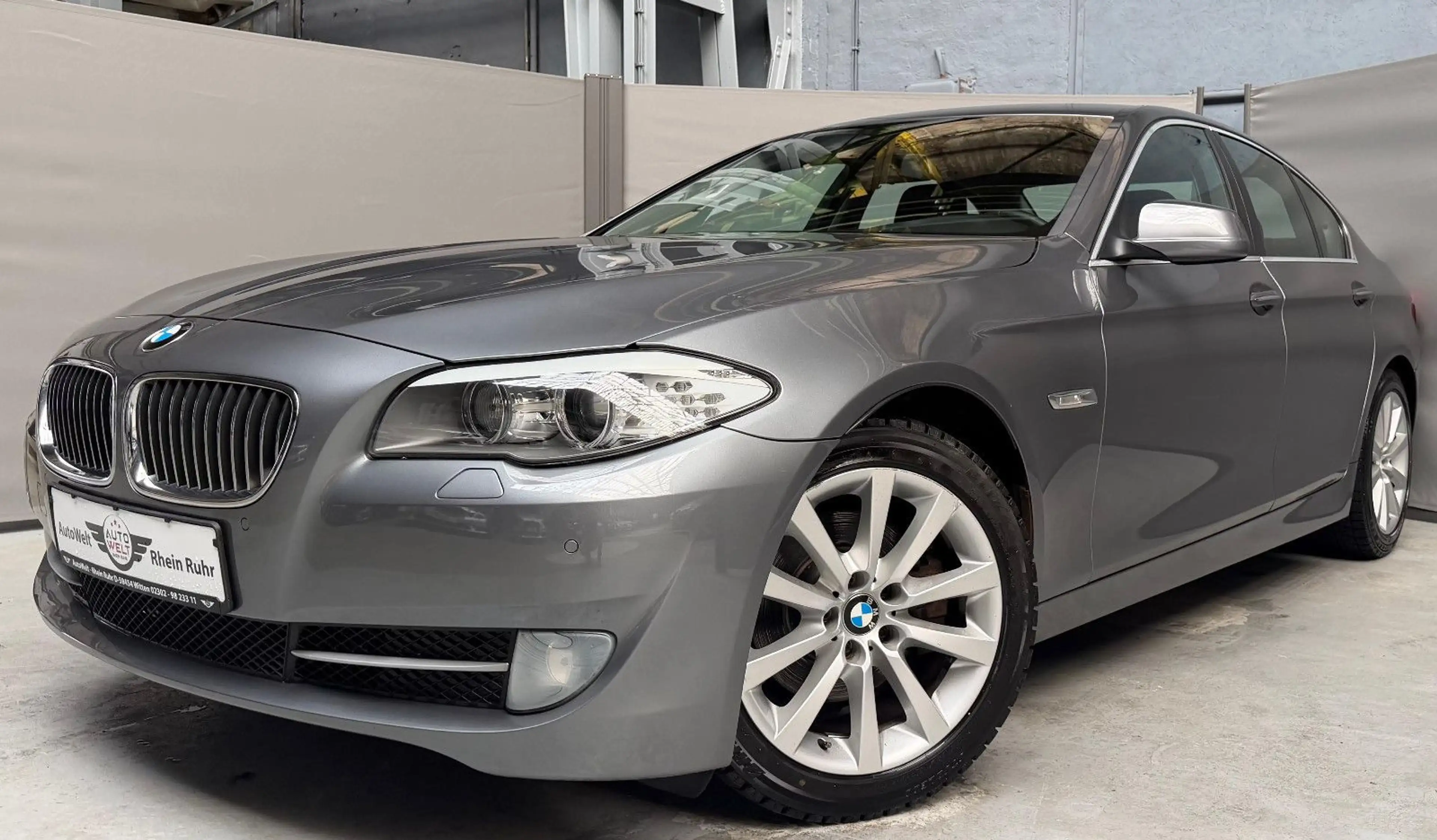 BMW 528 i Leder Xenon PDC Luxury Line Komfortzugang — photo 5
