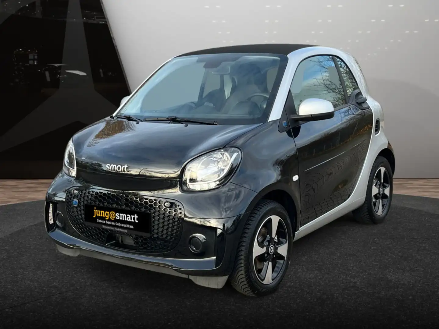 smart forTwo coupé 60kWed passion SHZ PDC Dig Radio Schwarz - 2