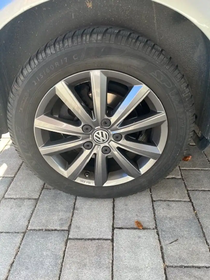 Volkswagen T6.1 California California T6.1 DSG Beach Camper Edition Silber - 2