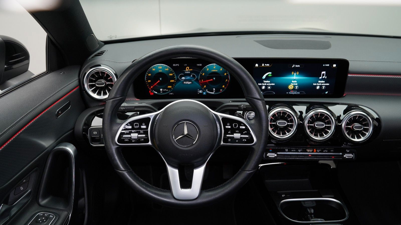 Mercedes-Benz CLA 180 Limousine Progressive *LED*AMBIENT*NAVI* — photo 11