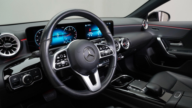 Mercedes-Benz CLA 180 Limousine Progressive *LED*AMBIENT*NAVI* — photo 9