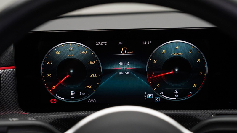 Mercedes-Benz CLA 180 Limousine Progressive *LED*AMBIENT*NAVI* — photo 15