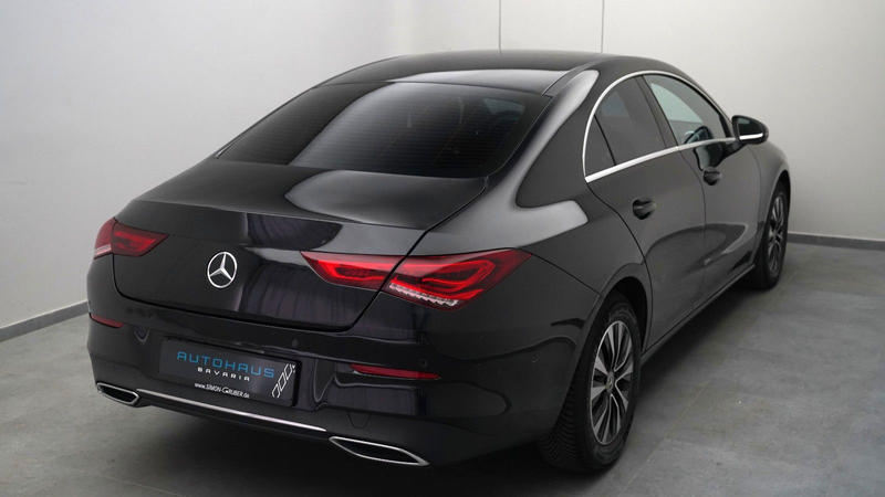 Mercedes-Benz CLA 180 Limousine Progressive *LED*AMBIENT*NAVI* — photo 7