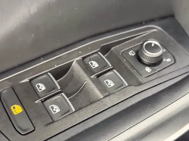 Volkswagen T-Roc view 21