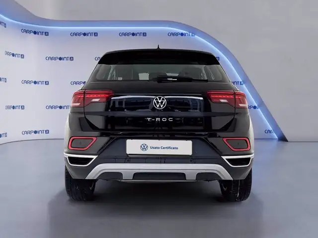 Volkswagen T-Roc view 6