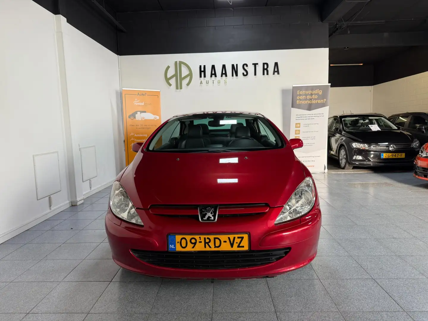 Peugeot 307 CC 2.0-16V Leder interieur APK 8-11- 2026 Youngtim Červená - 2