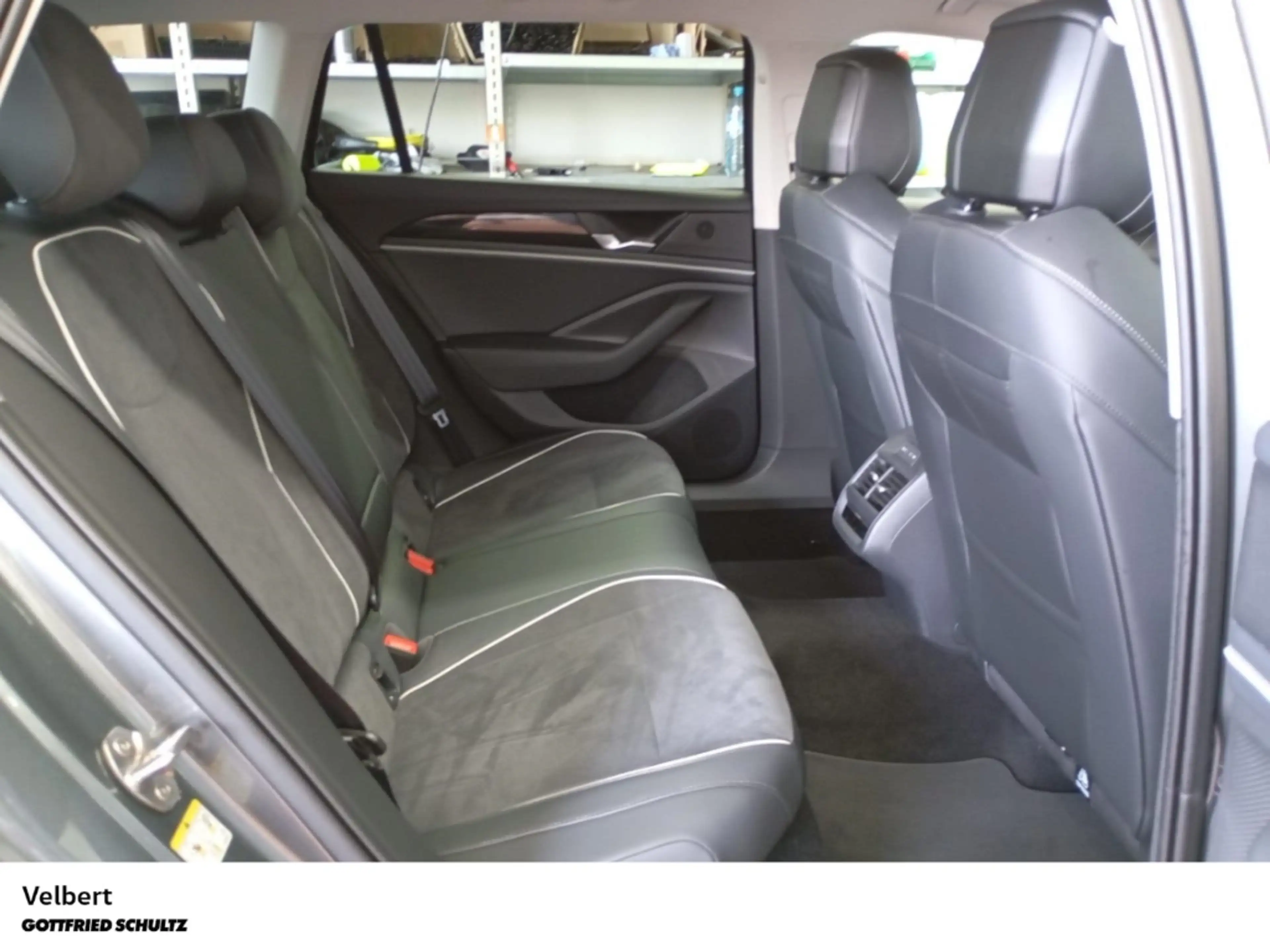 Volkswagen Passat Variant VW 1.5 eTSI DSG Business - AHK SHZ Lenkradheizung — photo 7