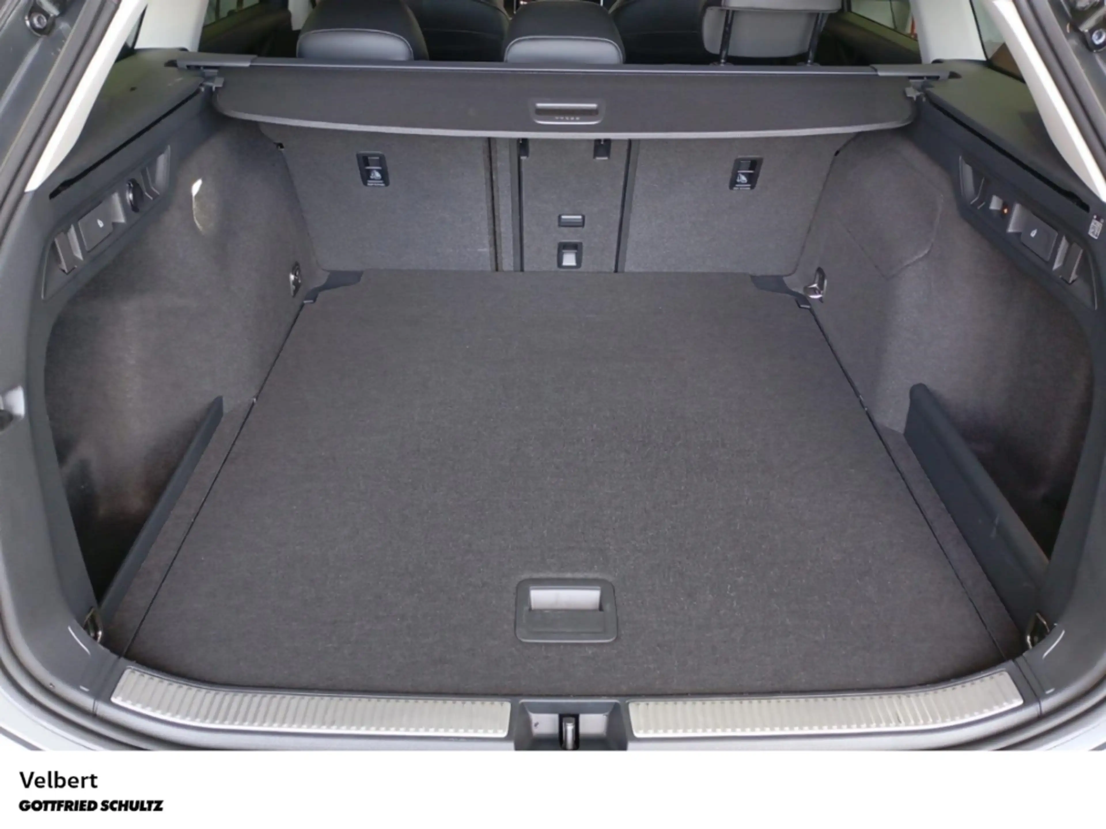 Volkswagen Passat Variant VW 1.5 eTSI DSG Business - AHK SHZ Lenkradheizung — photo 9