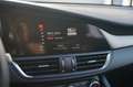 Alfa Romeo Giulia 2.0 T AWD Veloce Schwarz - thumbnail 26