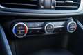 Alfa Romeo Giulia 2.0 T AWD Veloce Schwarz - thumbnail 29