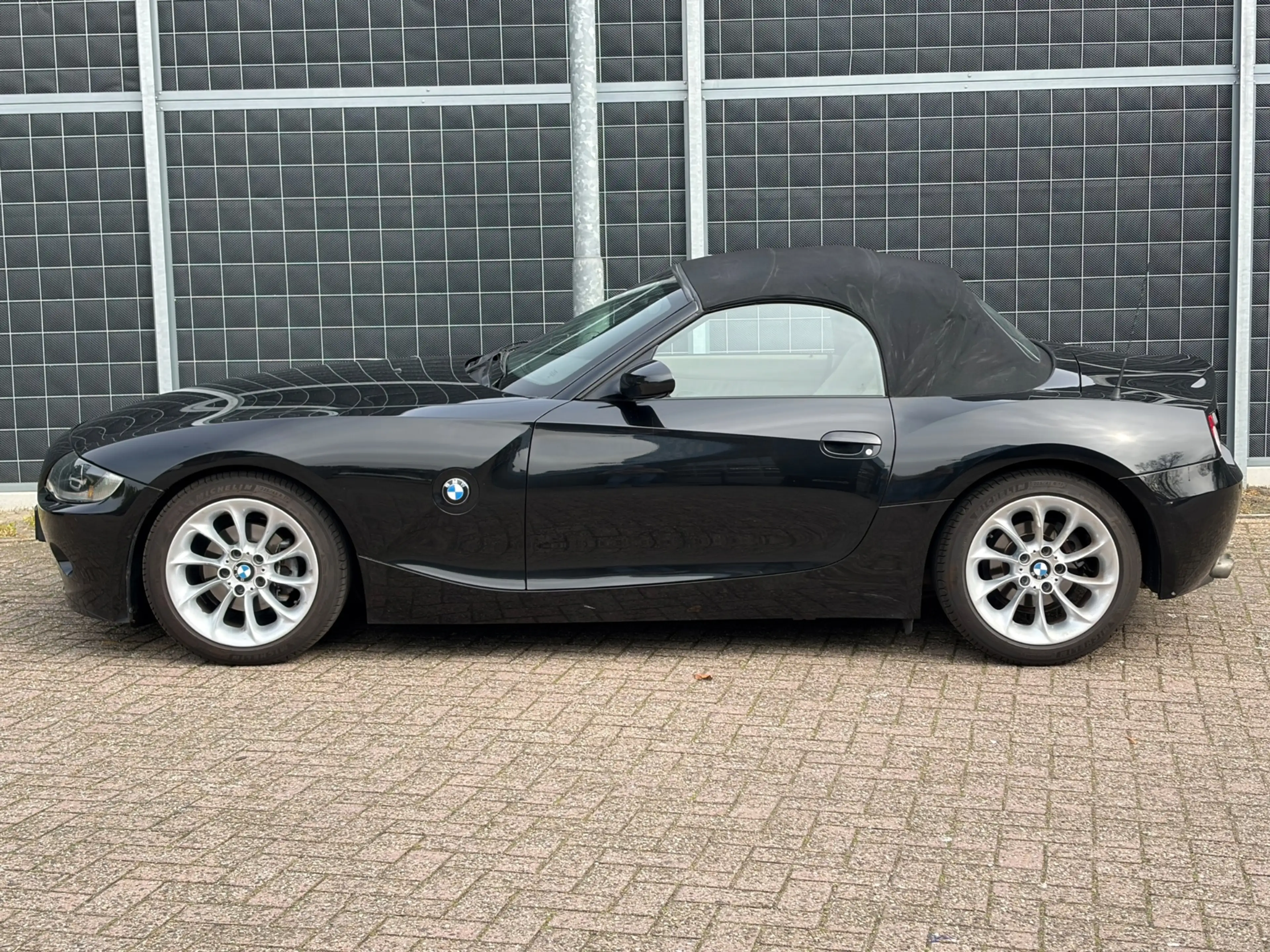 BMW Z4 Roadster 2.2i S | 6cyl | — photo 7