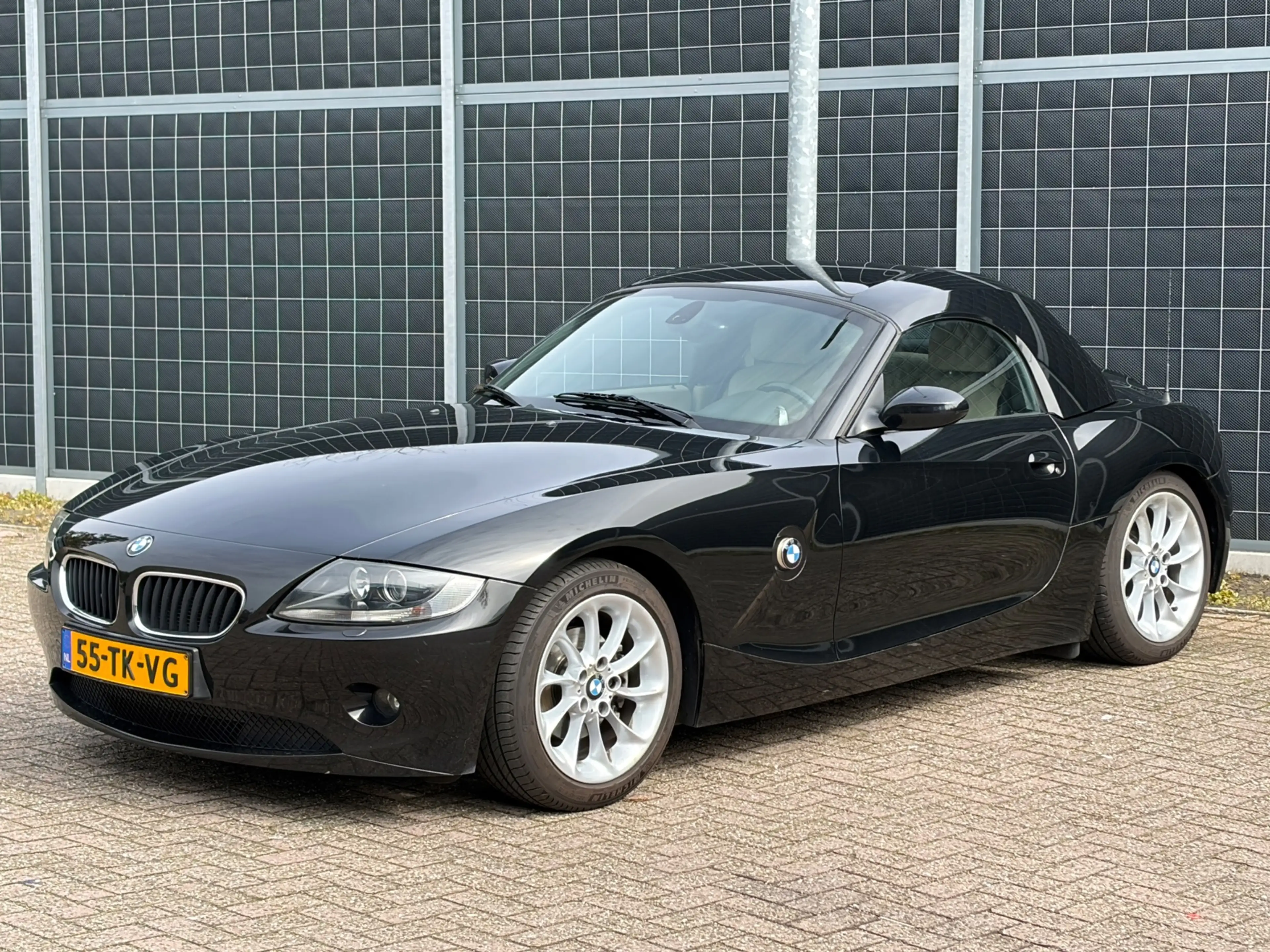 BMW Z4 Roadster 2.2i S | 6cyl | — photo 3