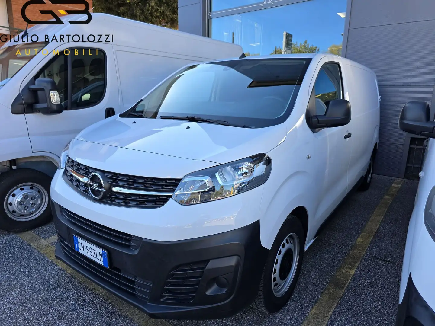 Opel Vivaro Vivaro 1.5 Diesel 100CV S&S PL-TN M Furgone Enjoy Bianco - 1