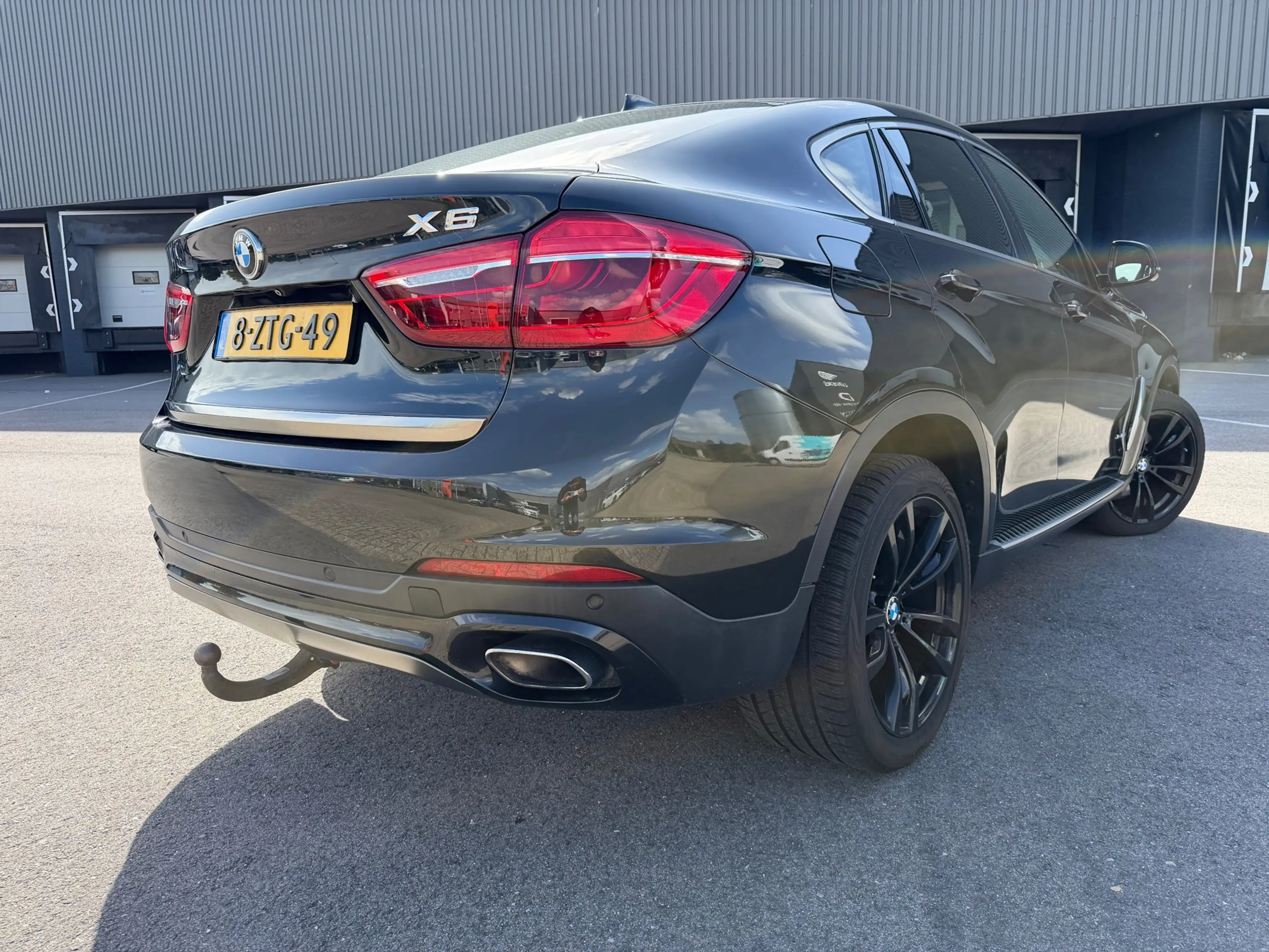 BMW X6 XDrive40d High Executive PANO/HEAD-UP/LEDER/360CAM — photo 11
