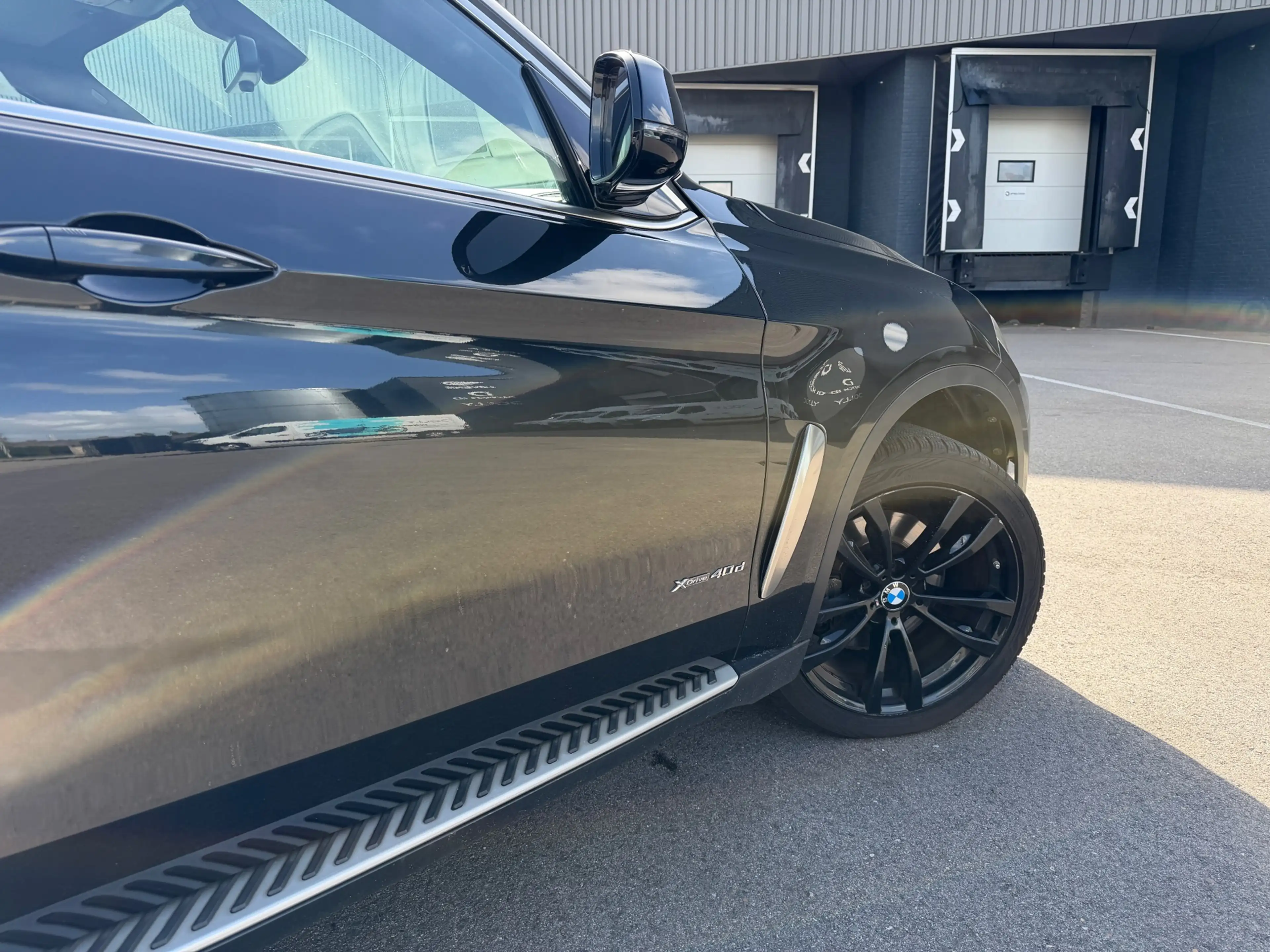 BMW X6 XDrive40d High Executive PANO/HEAD-UP/LEDER/360CAM — photo 12