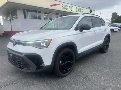 White 2025 Volkswagen Taos SUV / Crossover  Automatic