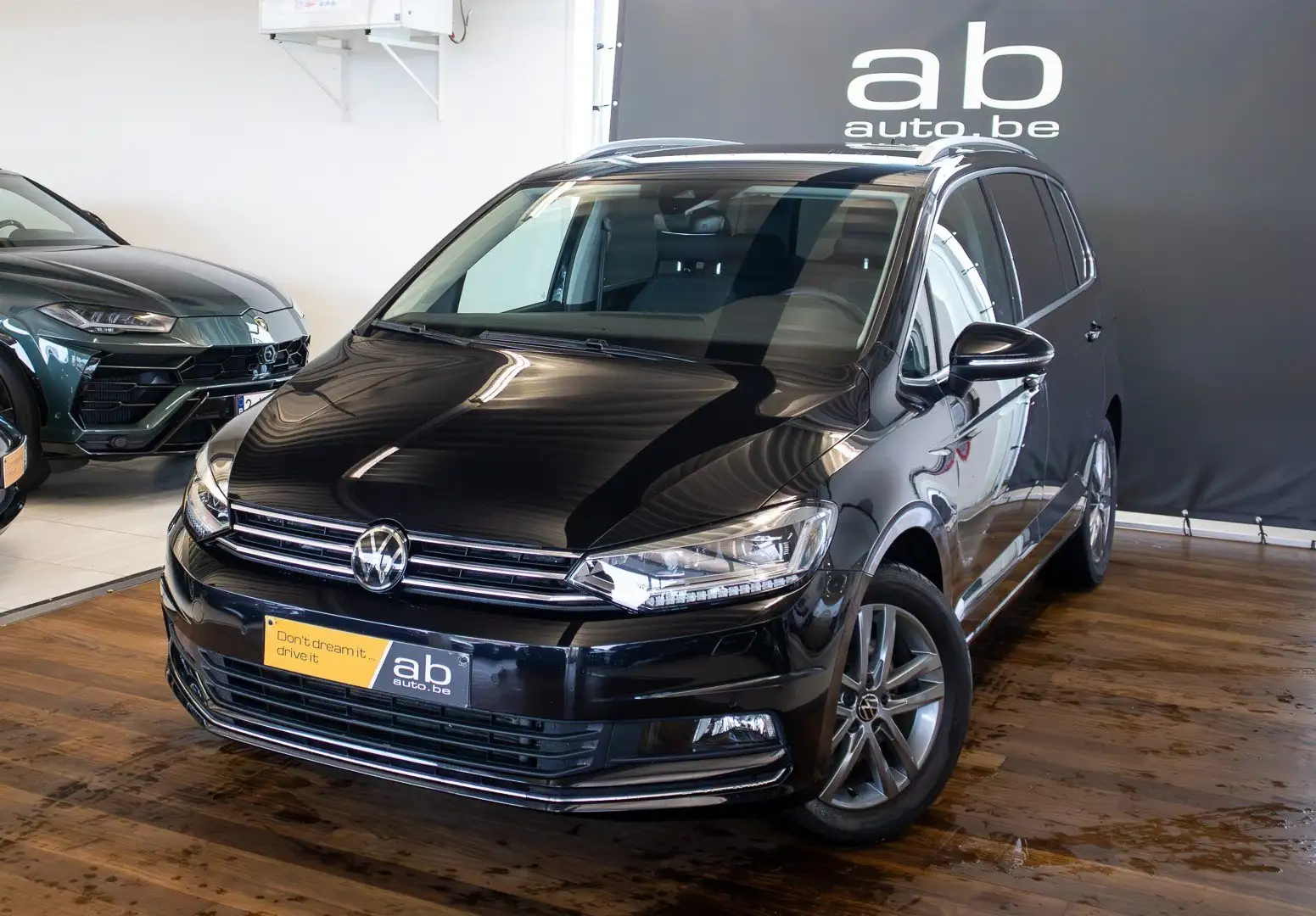 Volkswagen Touran 1.5 TSI DSG HIGHLINE Schwarz - 2