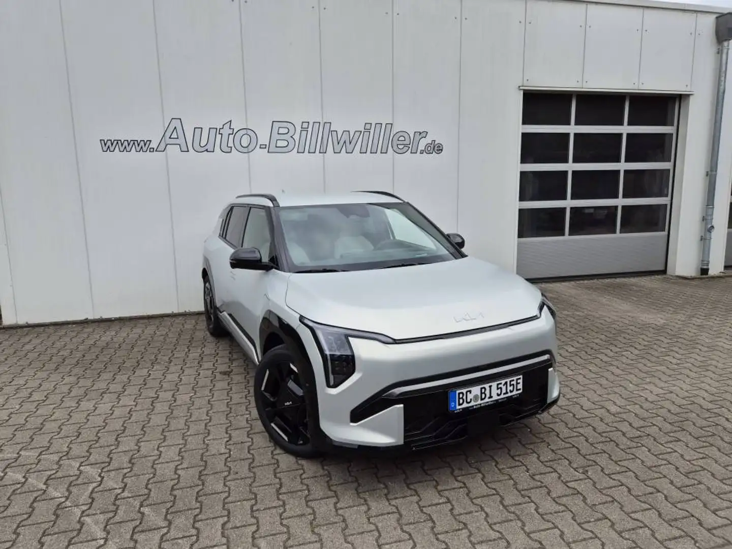 Kia EV3 81.4 kWh (204 PS) GT-Line DriveWise Komfort Argent - 1