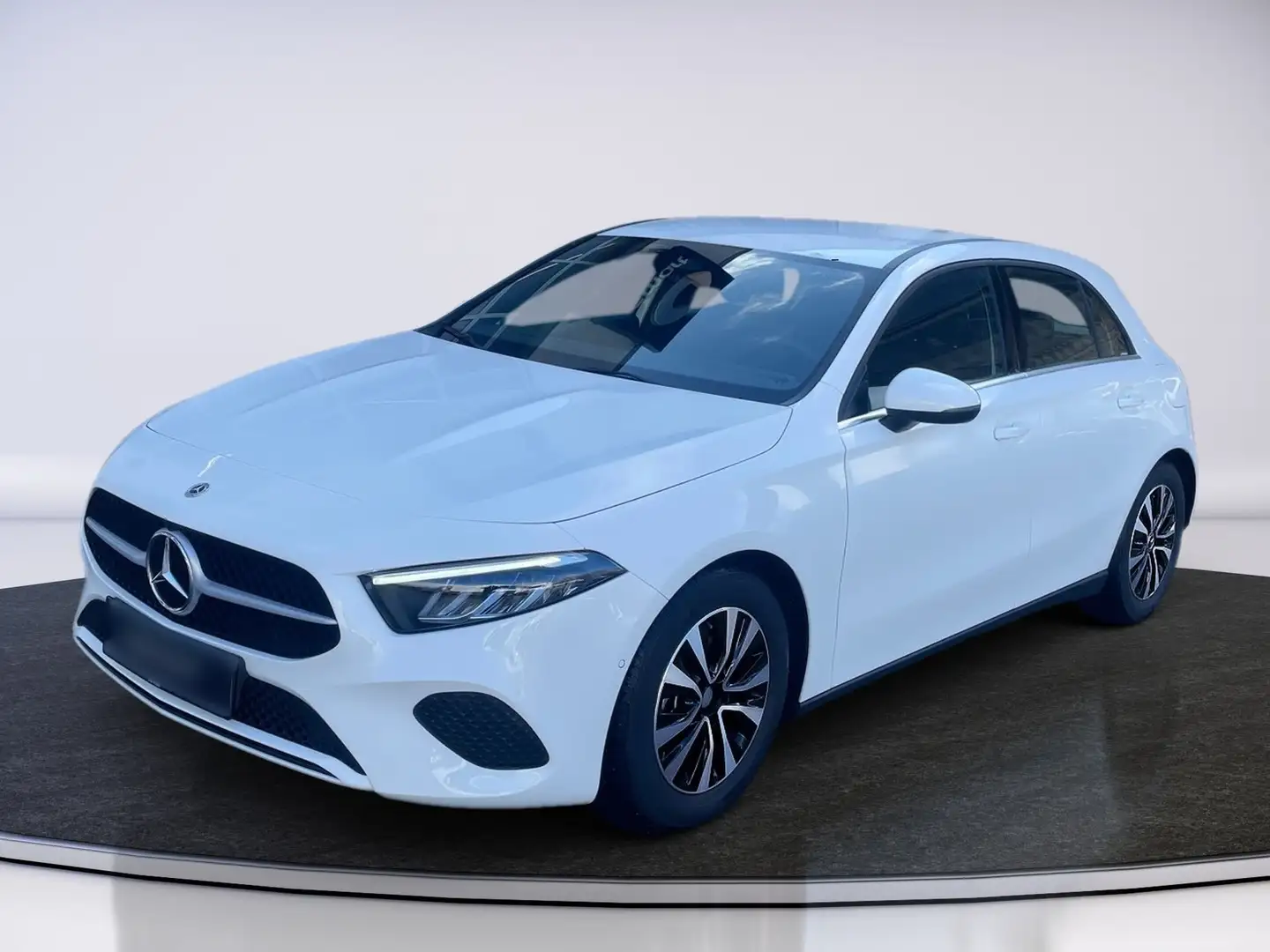 Mercedes-Benz A 180 d Ö-Edition Navi,Rückfahrkamera,Klima Weiß - 2