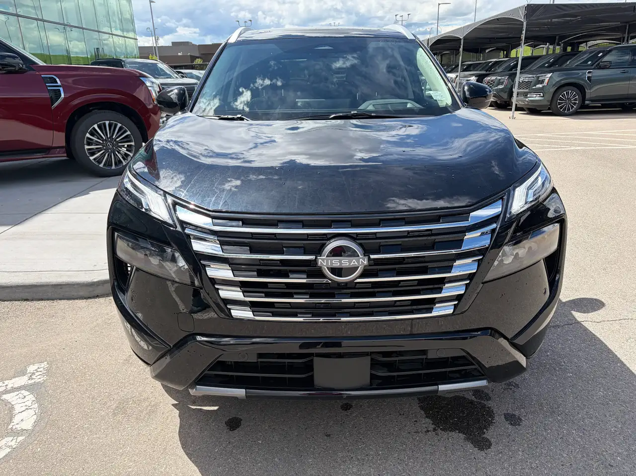 Nissan Rogue снимка Nissan Rogue