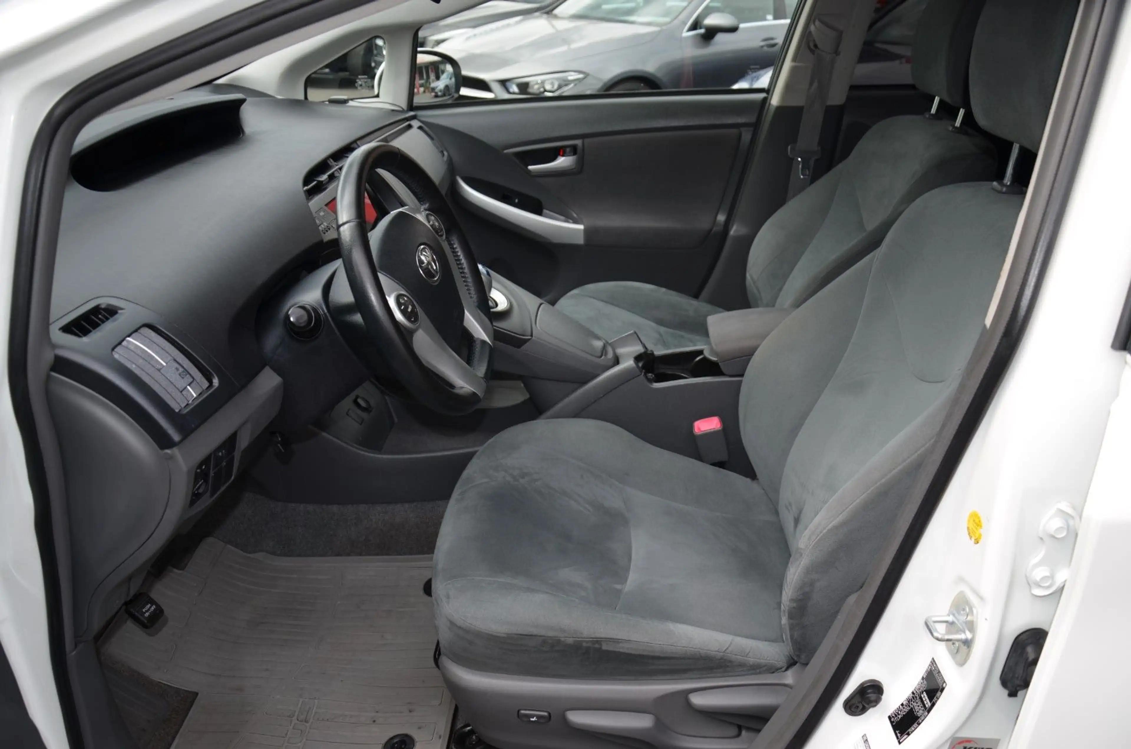 Toyota Prius Life*KAM*NAVI*HupDis*TEMPO*PDC*HYBRID*TOP — photo 14