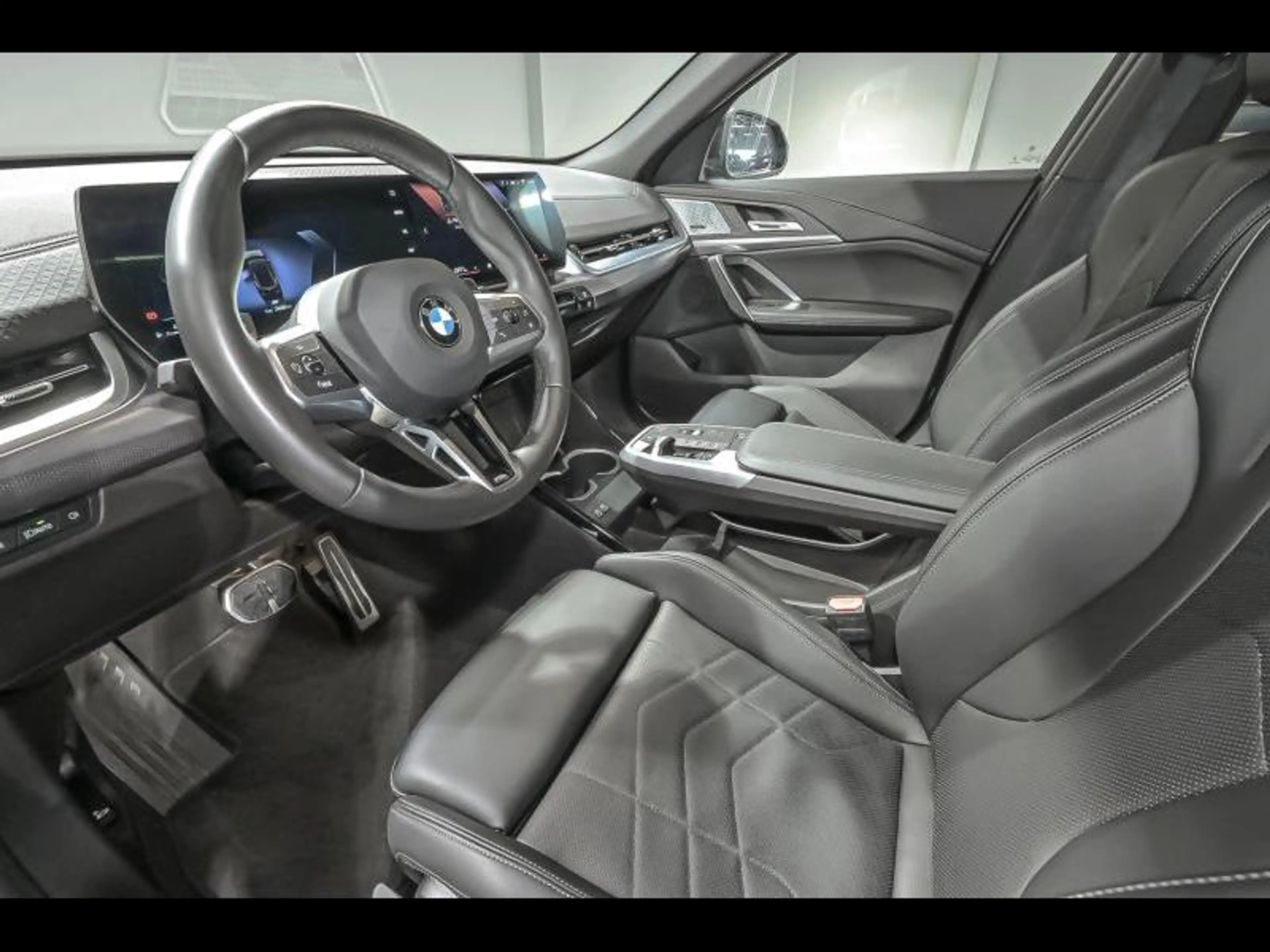 BMW X2 sDrive20i - MPACK|DASS+|CAM|PANO|H&K|COMFORT — photo 7