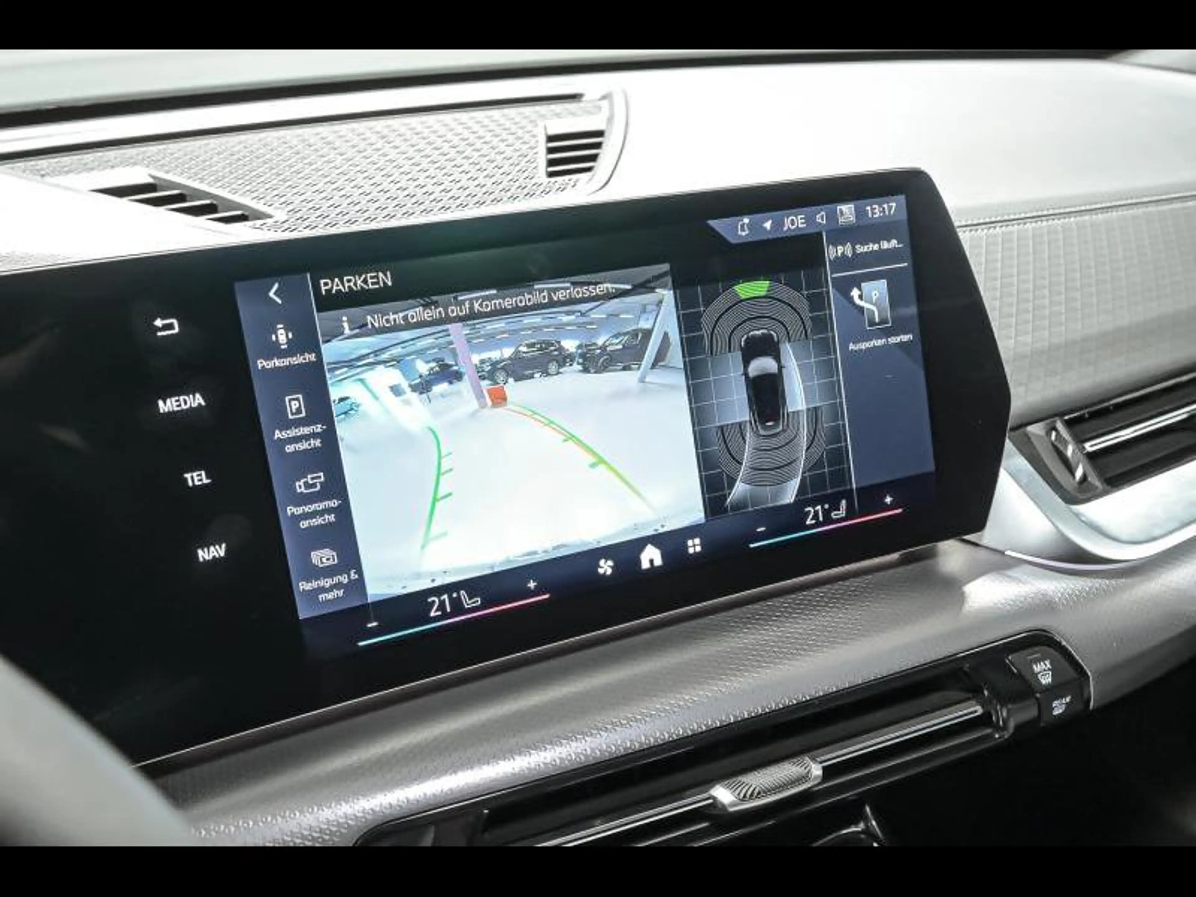 BMW X2 sDrive20i - MPACK|DASS+|CAM|PANO|H&K|COMFORT — photo 15